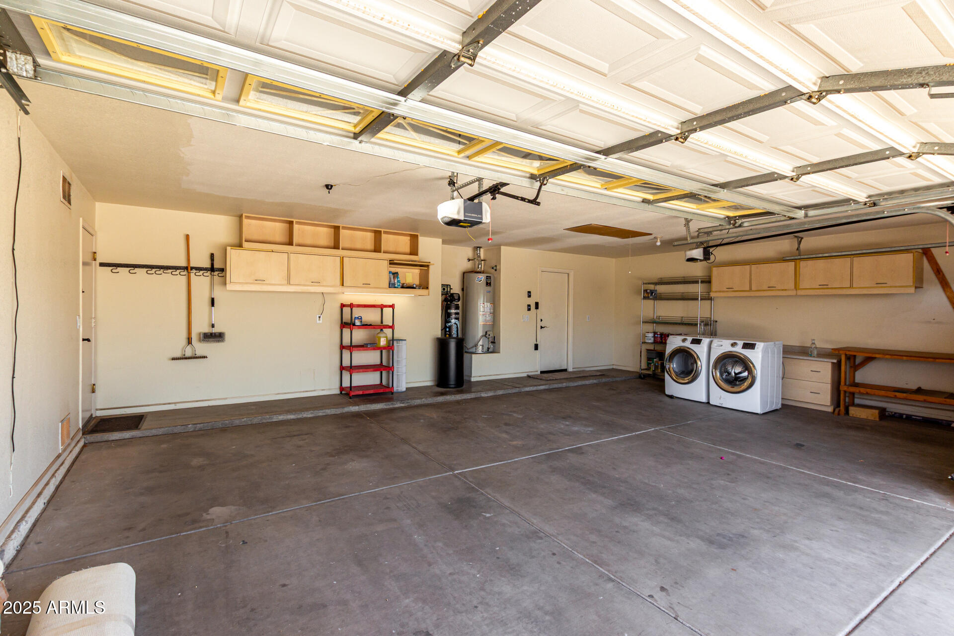 3028 W PARKSIDE Lane