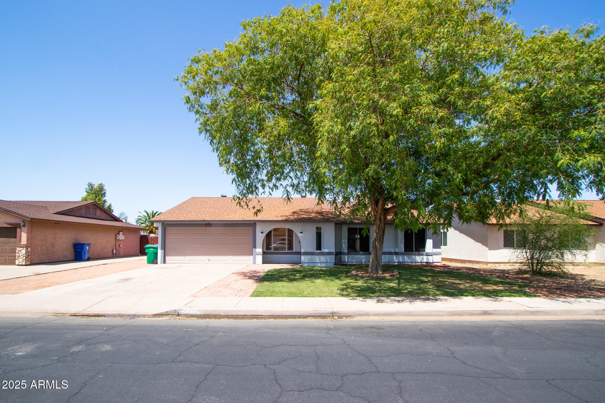 2338 E JAVELINA Avenue