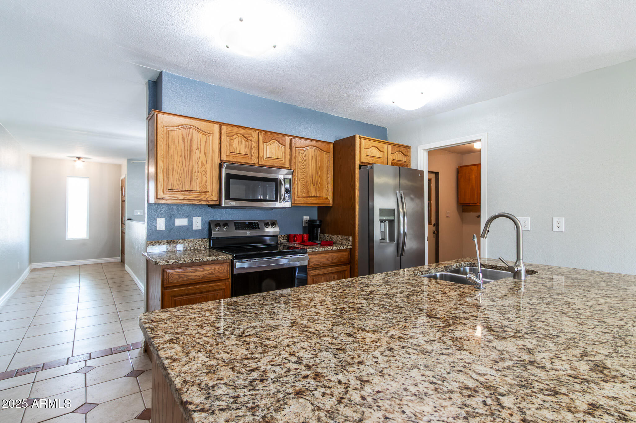 2338 E JAVELINA Avenue