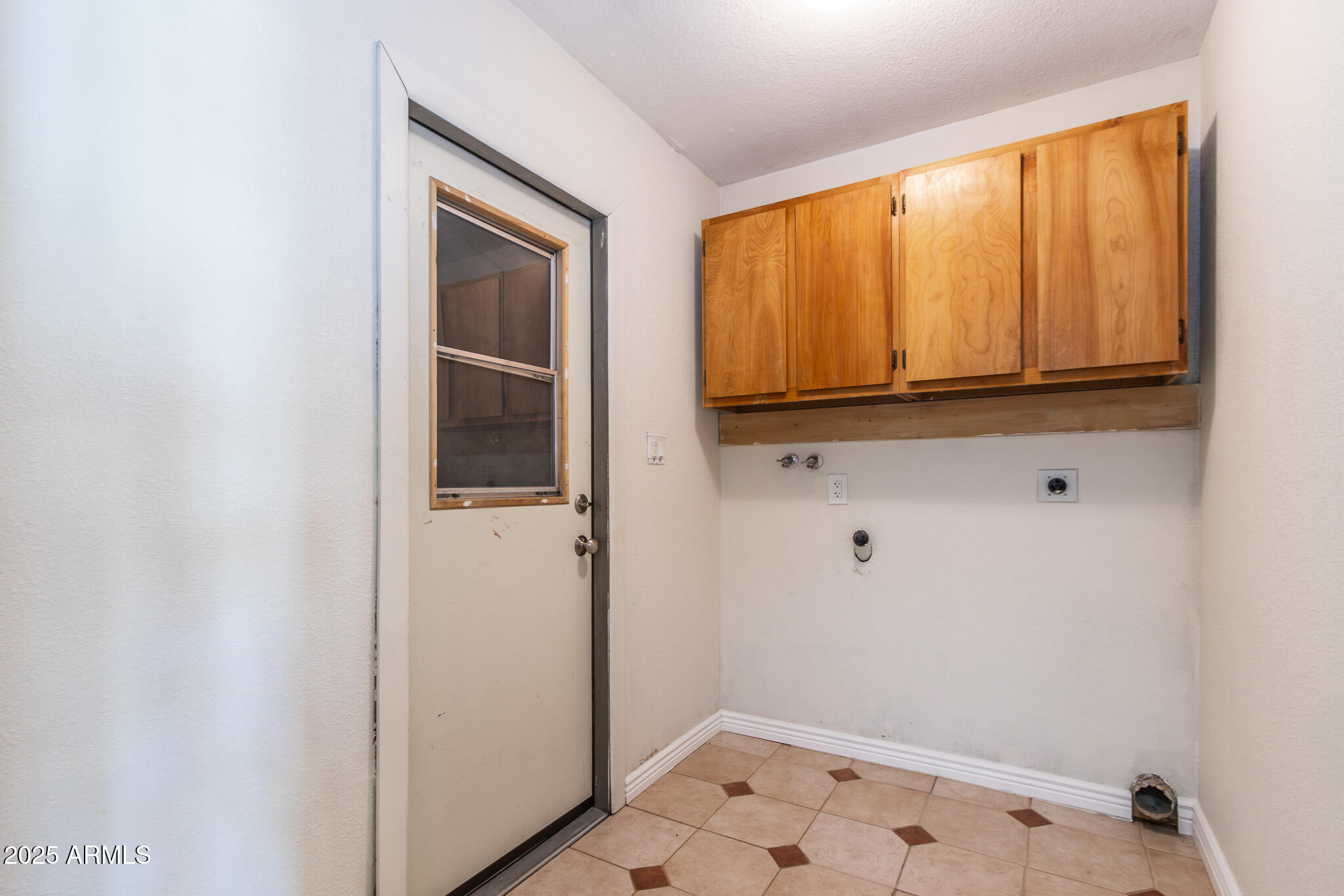 2338 E JAVELINA Avenue