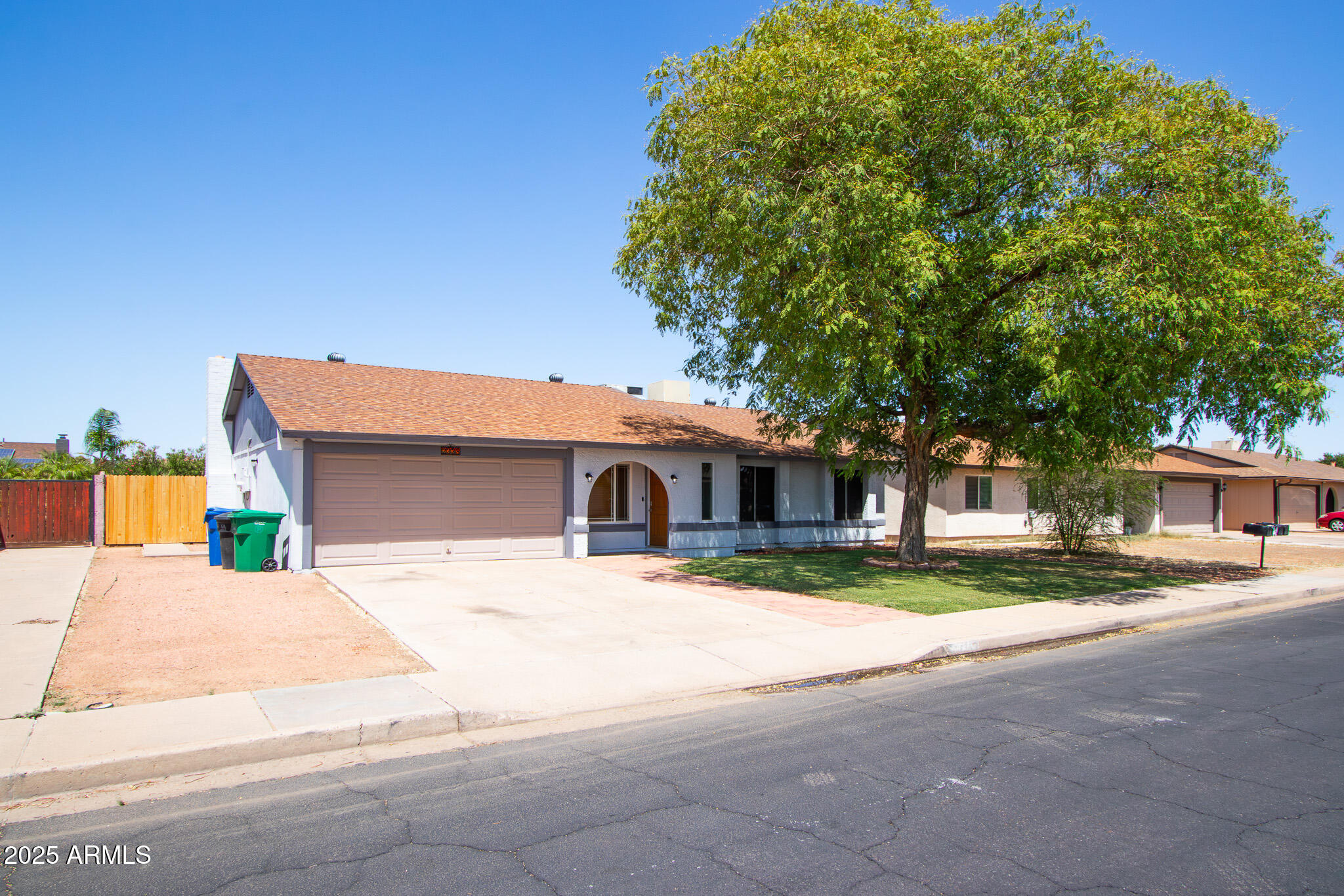 2338 E JAVELINA Avenue