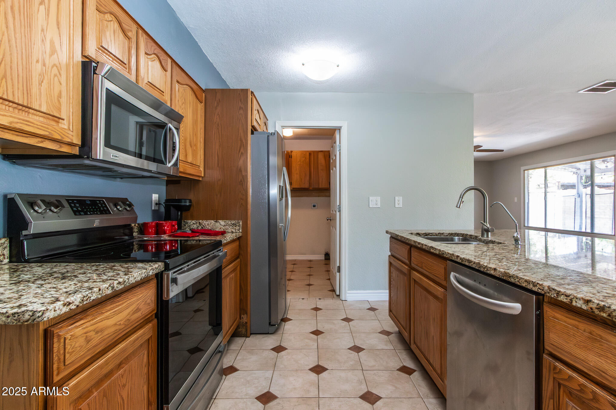 2338 E JAVELINA Avenue