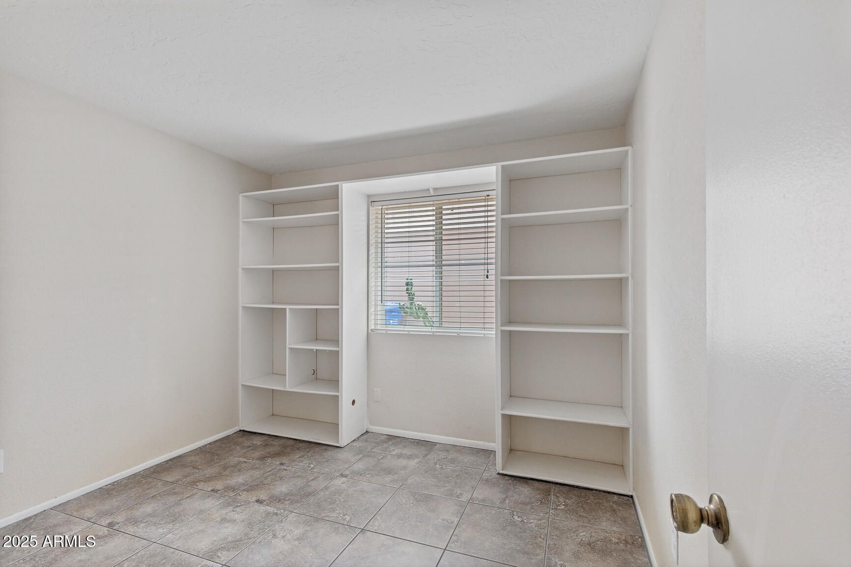 1601 W MARCO POLO Road