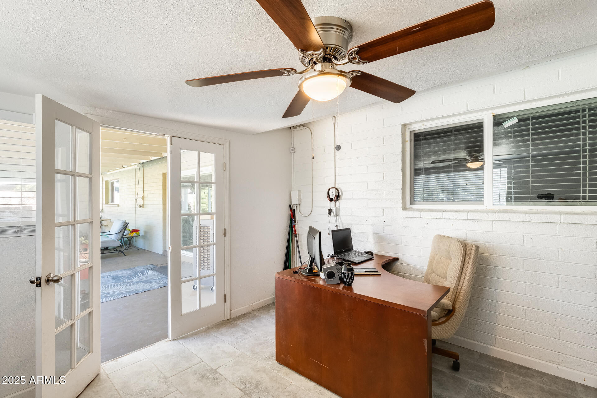 5352 W PORT AU PRINCE Lane