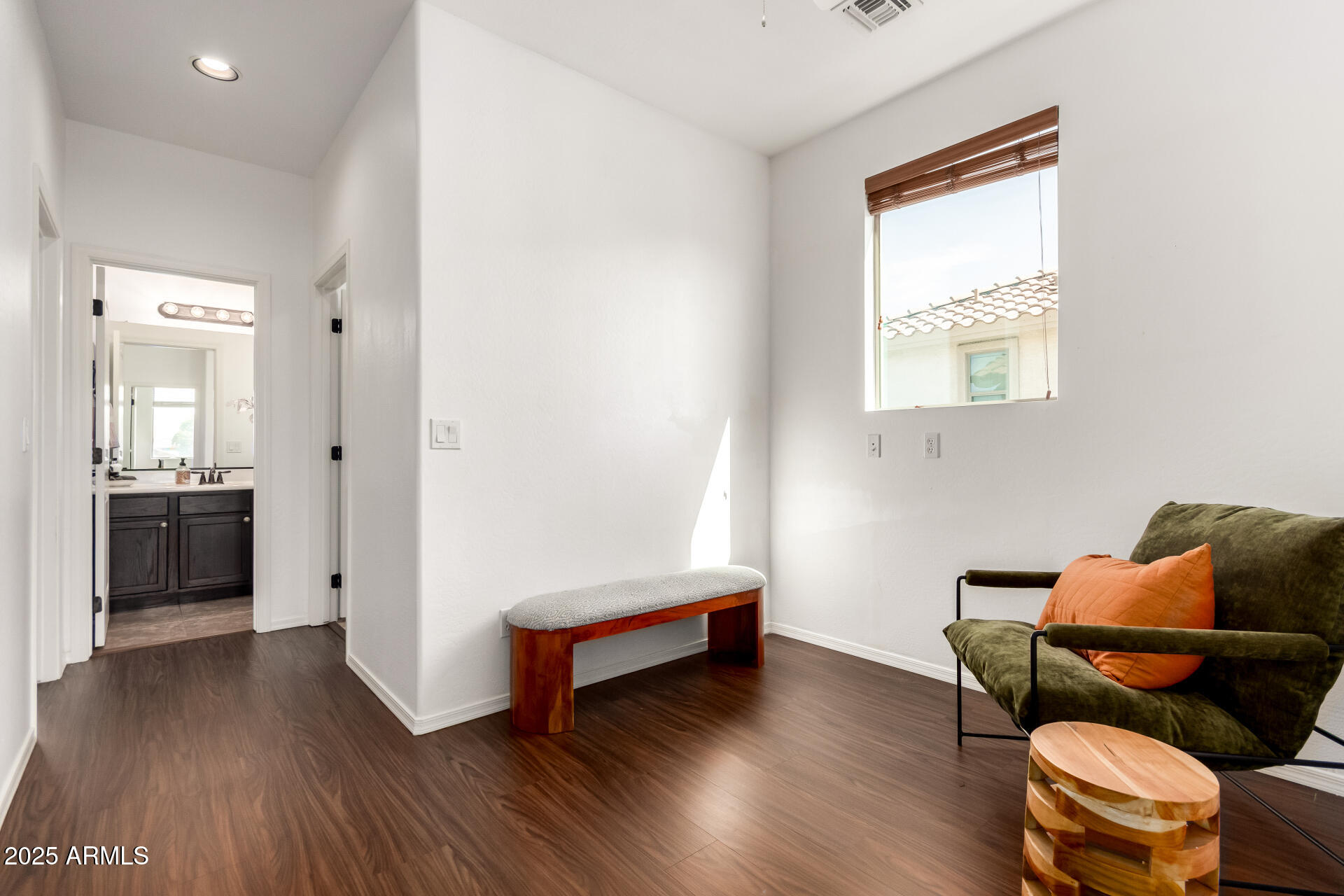 4083 E CHERRY HILLS Drive