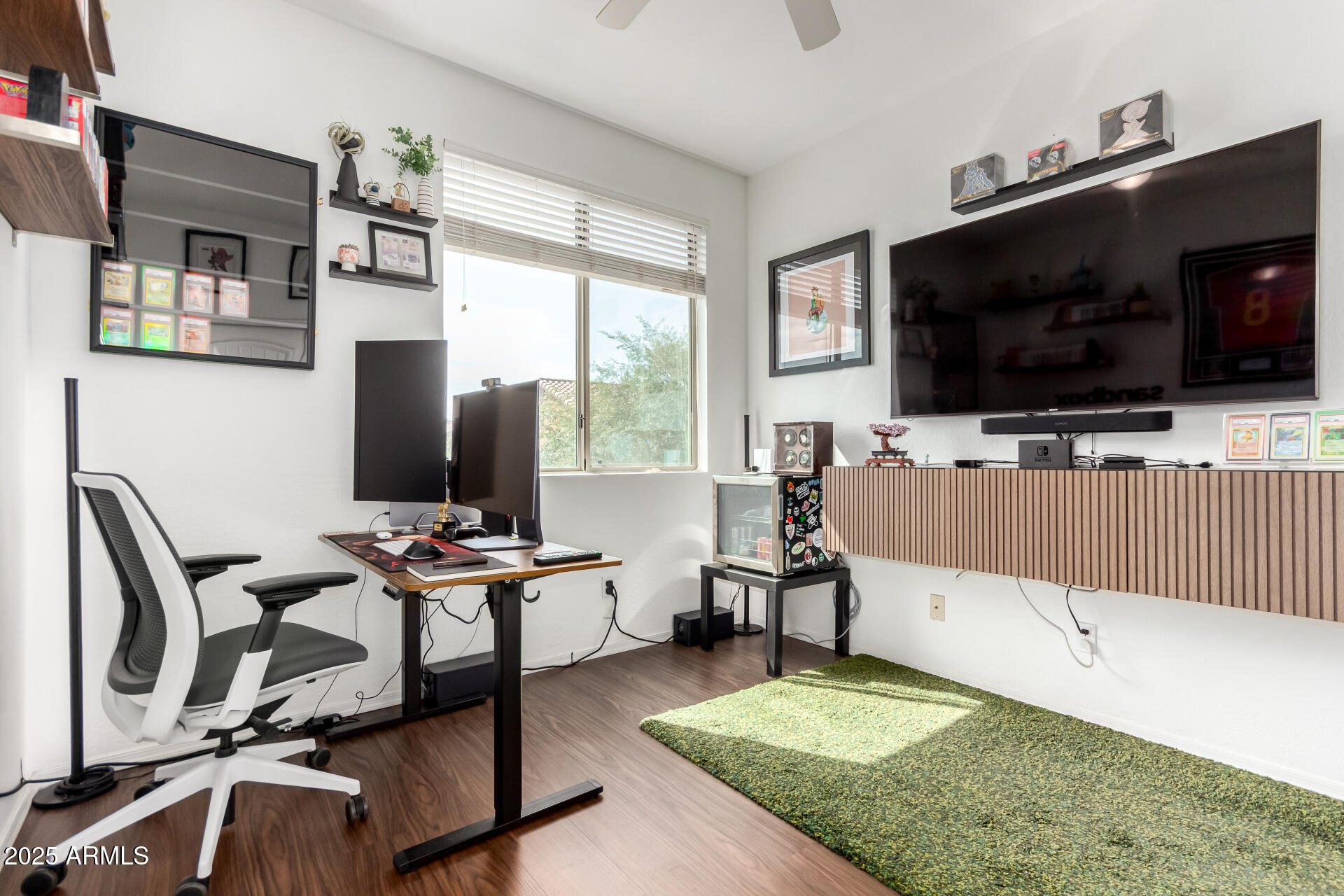 4083 E CHERRY HILLS Drive