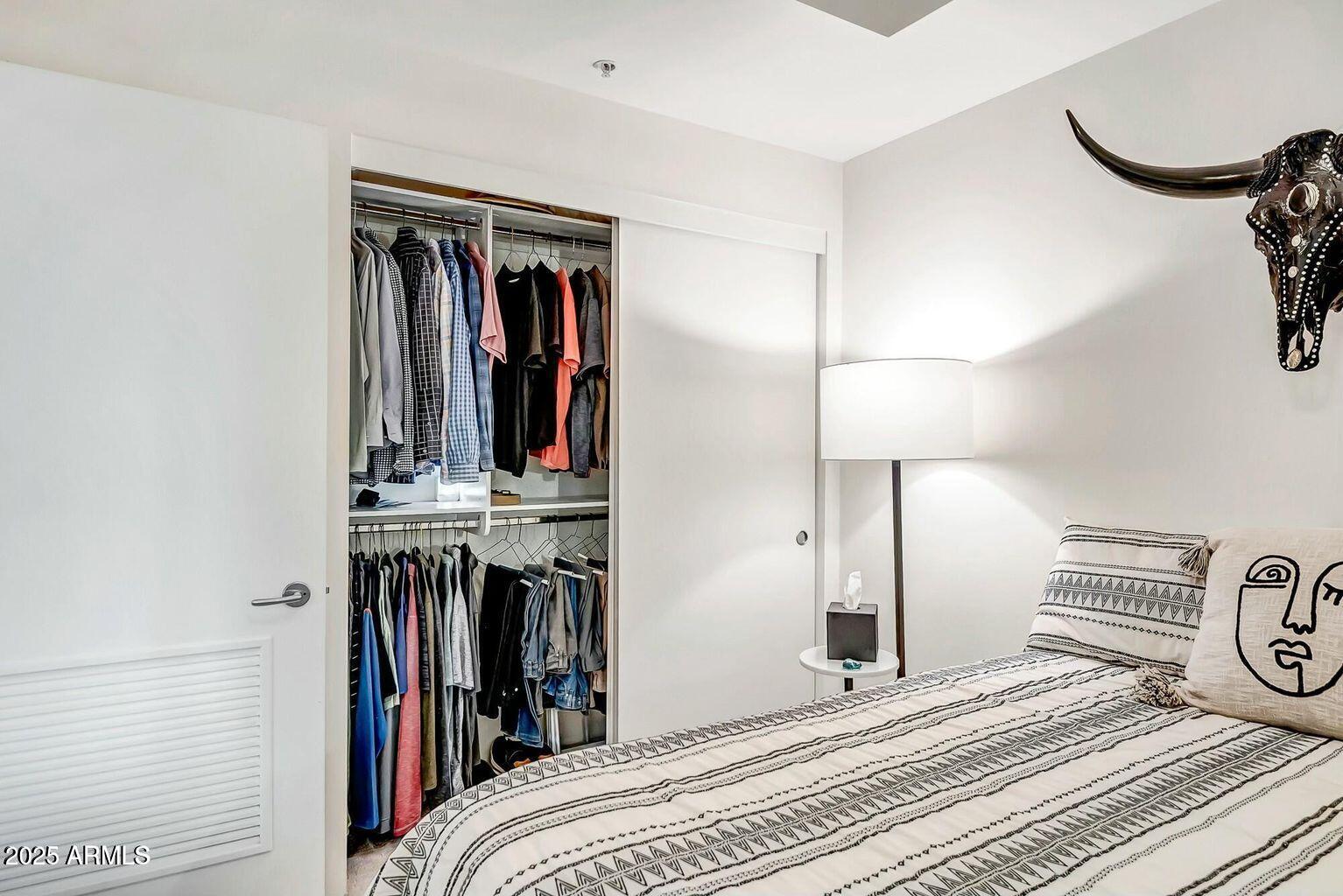 7121 E RANCHO VISTA Drive 2002