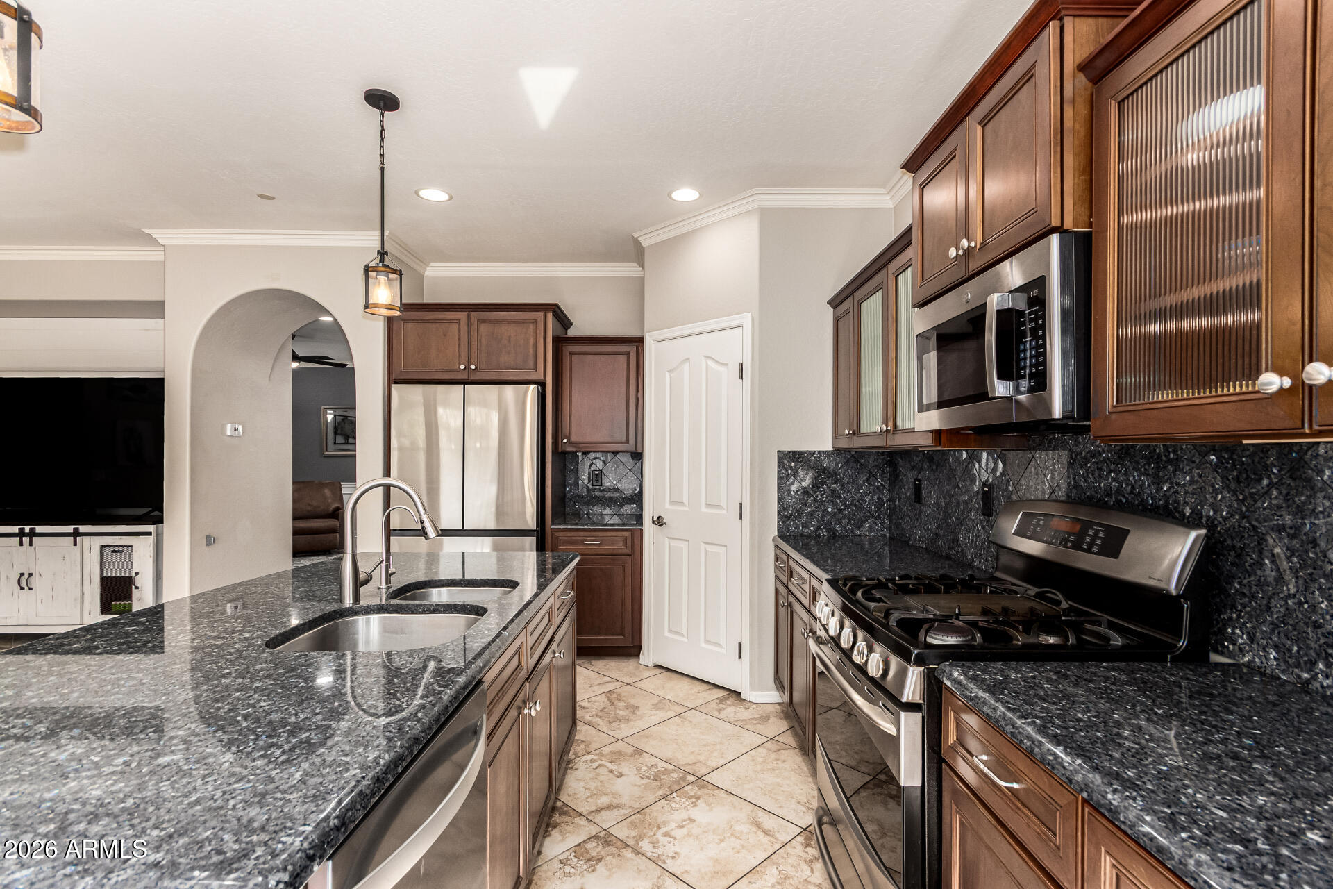 4285 E CULLUMBER Court