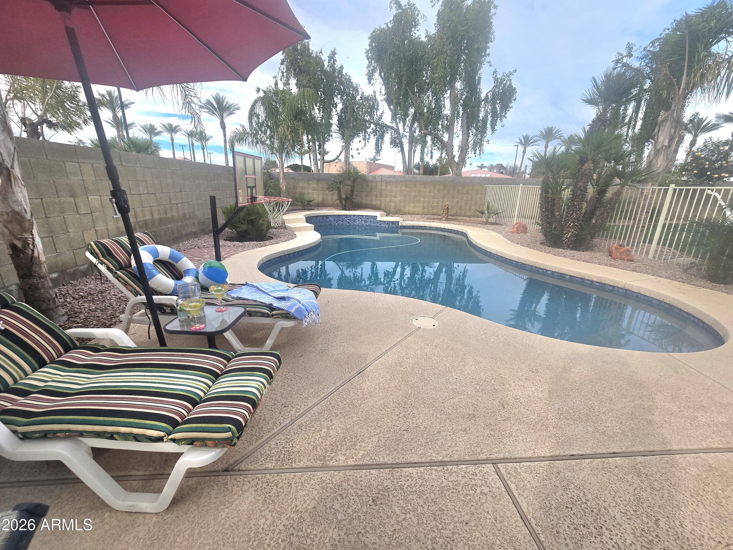 5622 W ASTER Drive