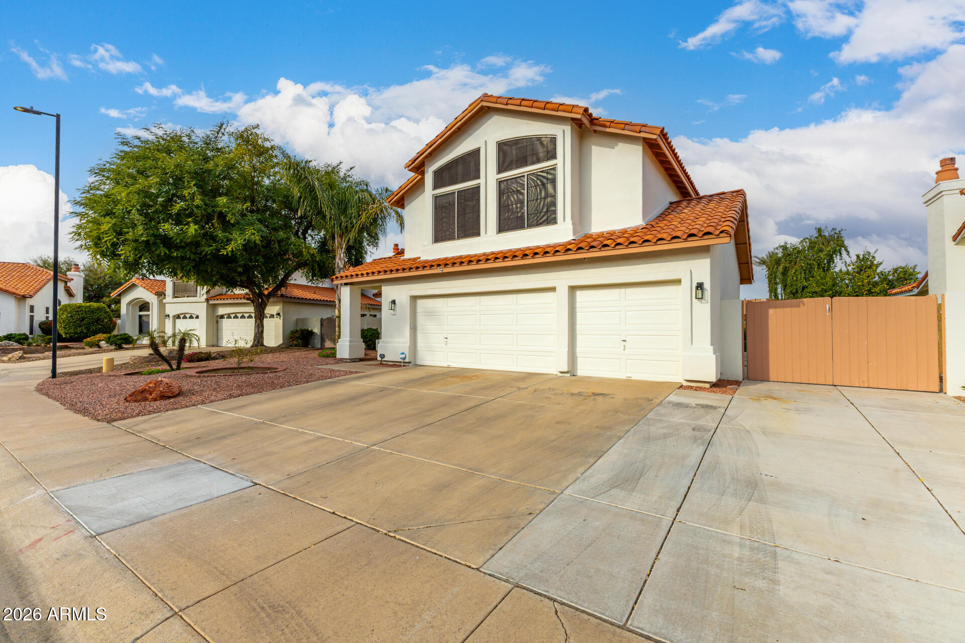 5622 W ASTER Drive