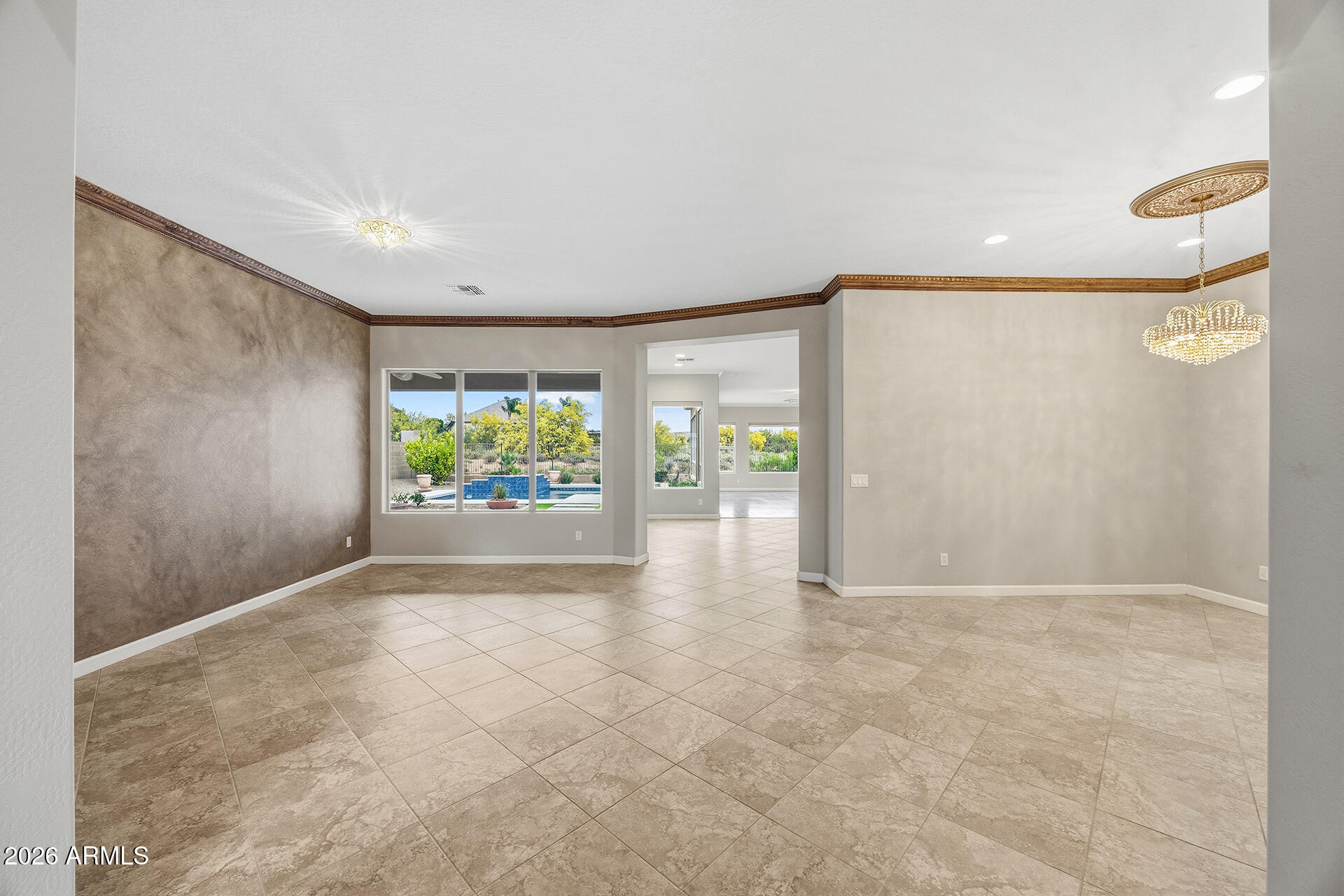 6101 E SIENNA BOUQUET Place