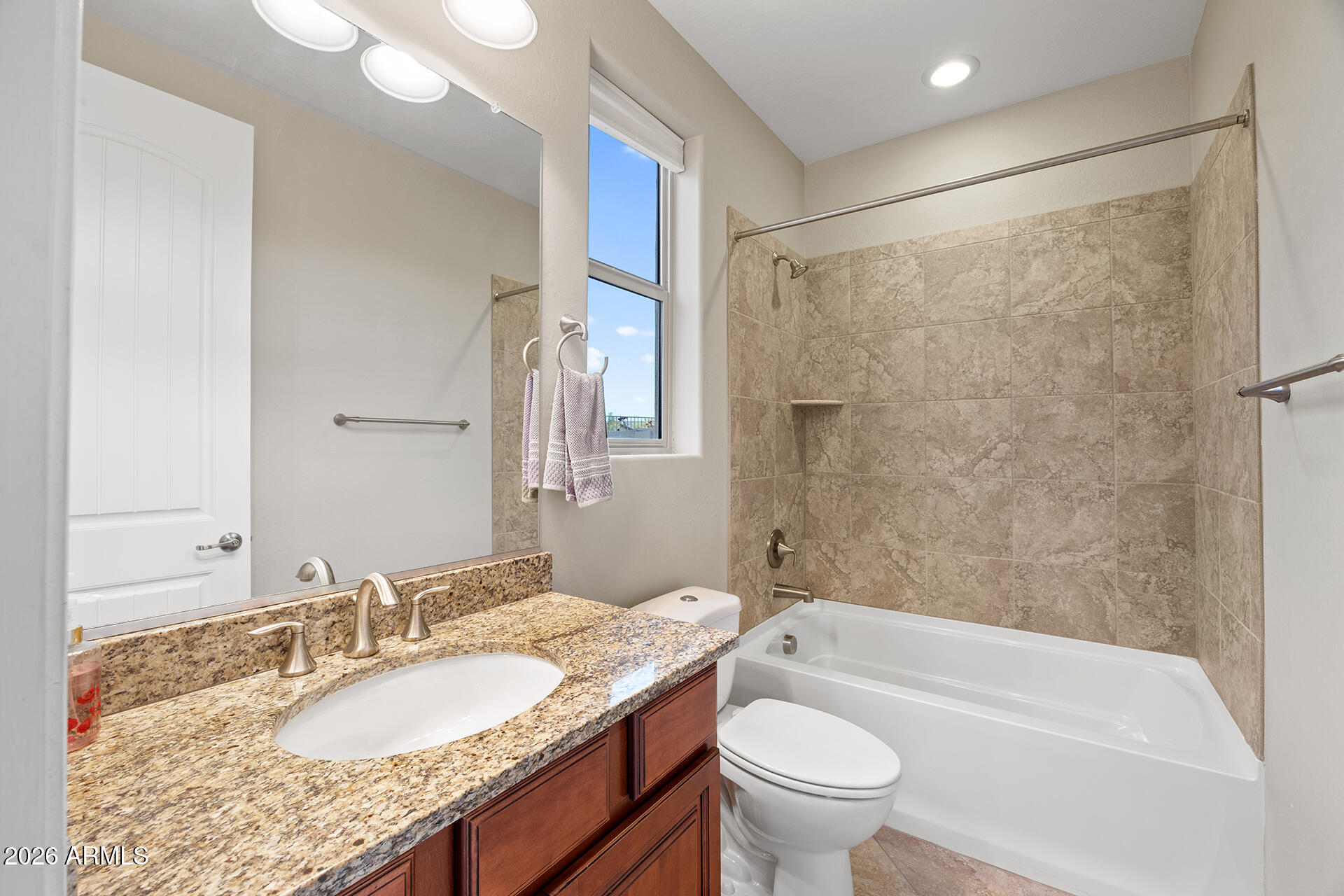 6101 E SIENNA BOUQUET Place