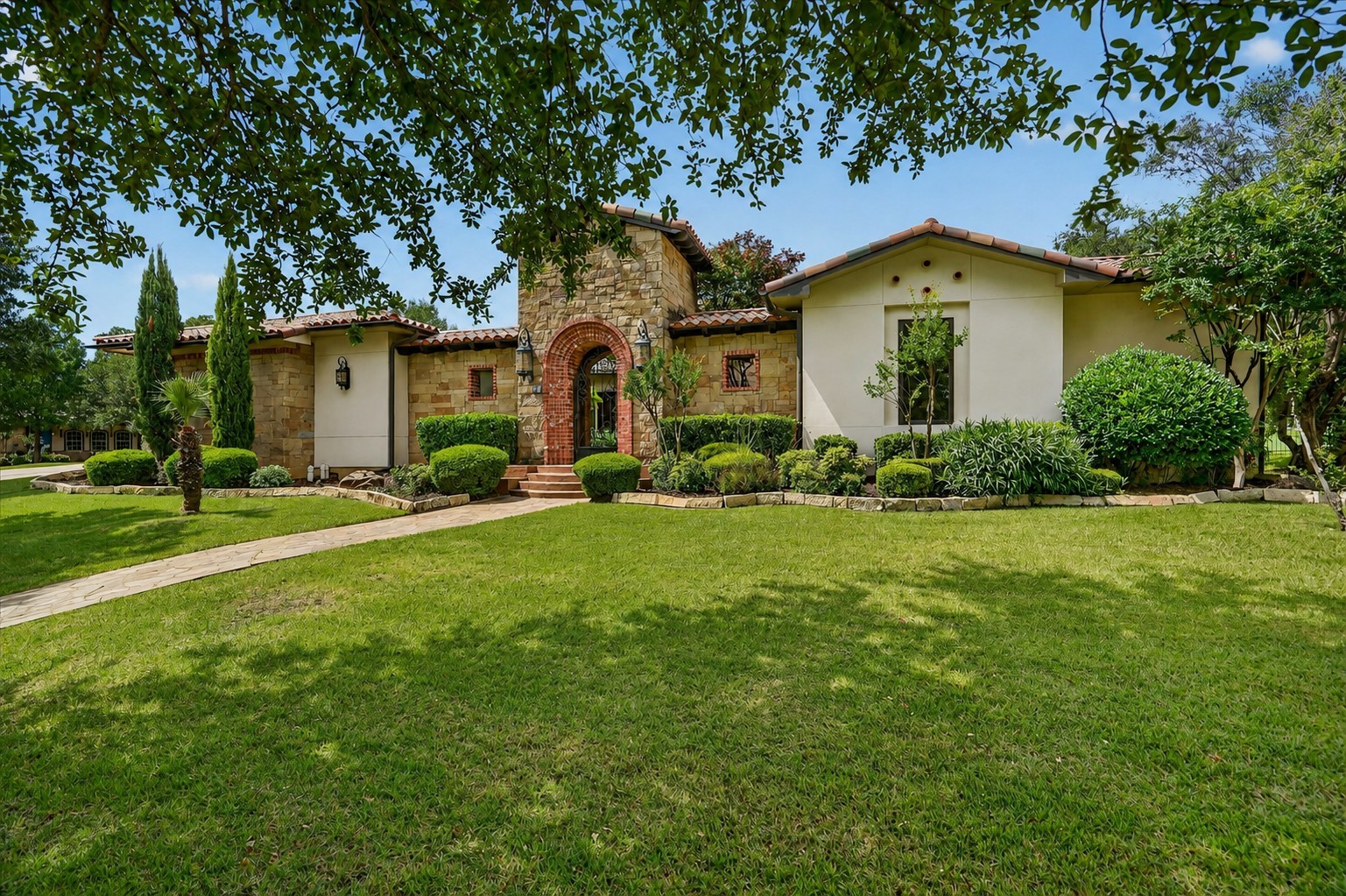 716 Flamingo Circle