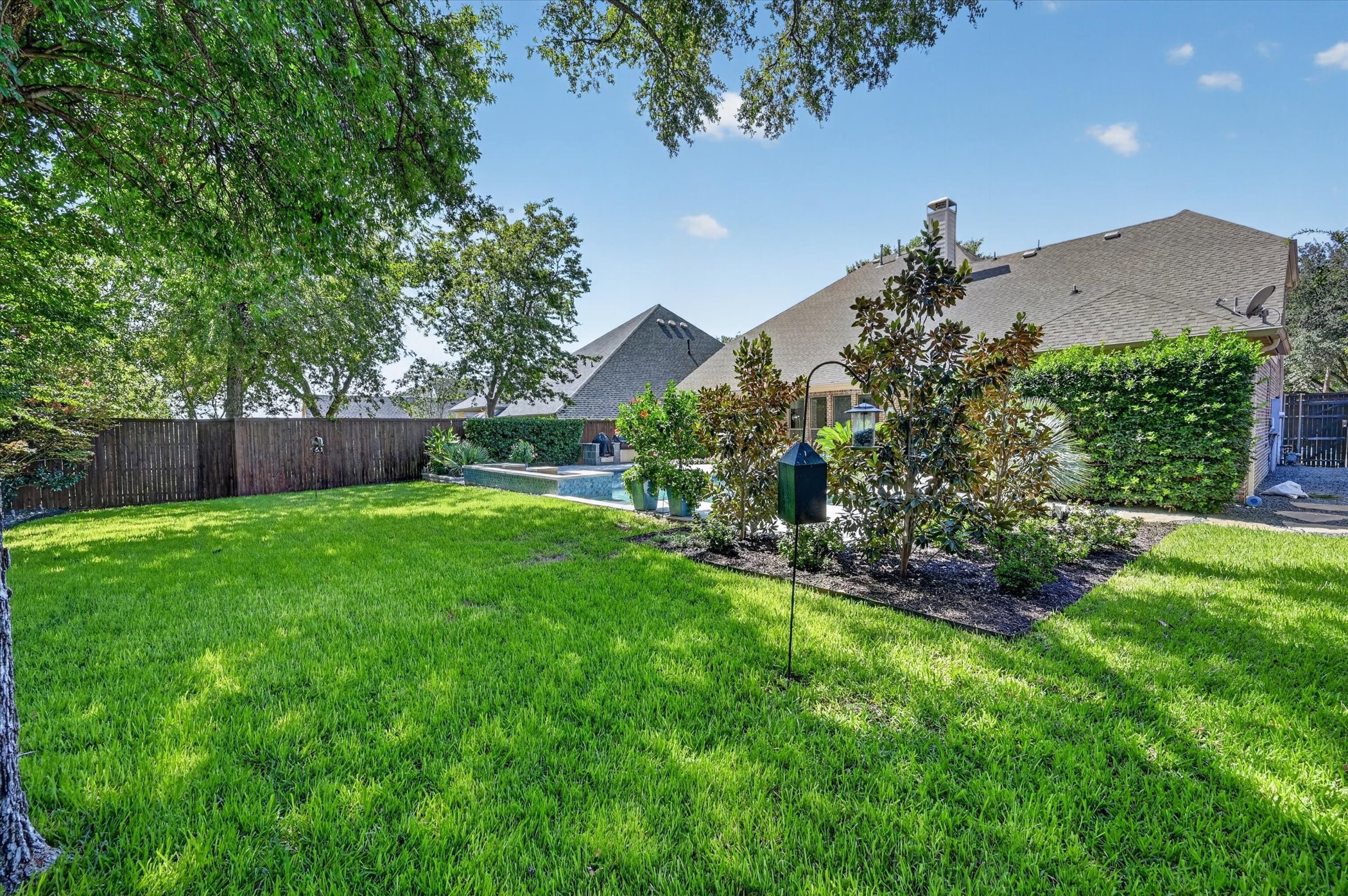 9432 Thornberry Lane