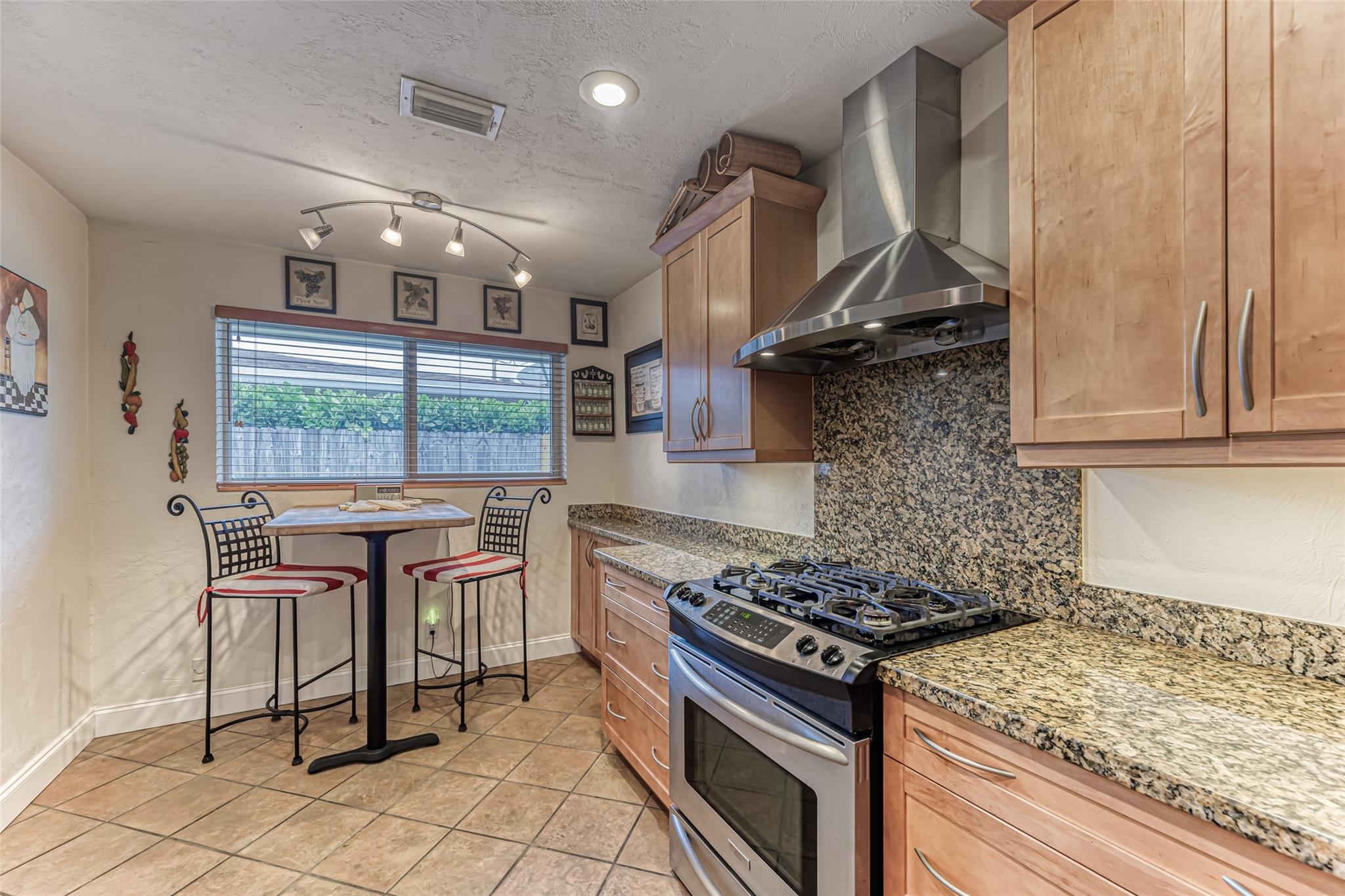 1400 SE 6th Terrace