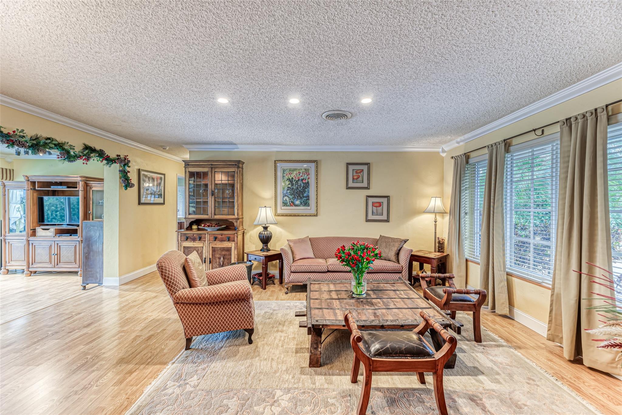 1400 SE 6th Terrace