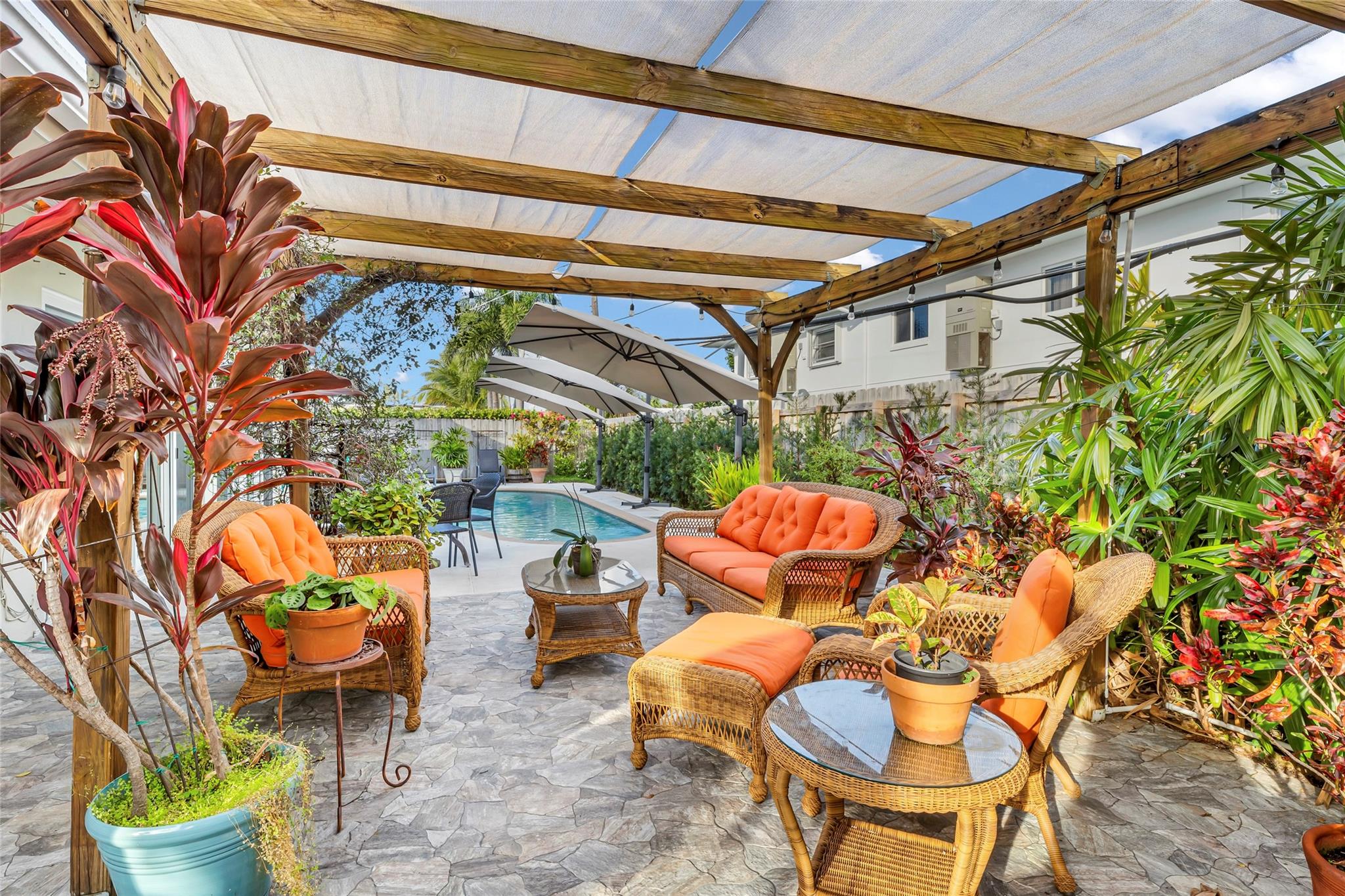 1400 SE 6th Terrace