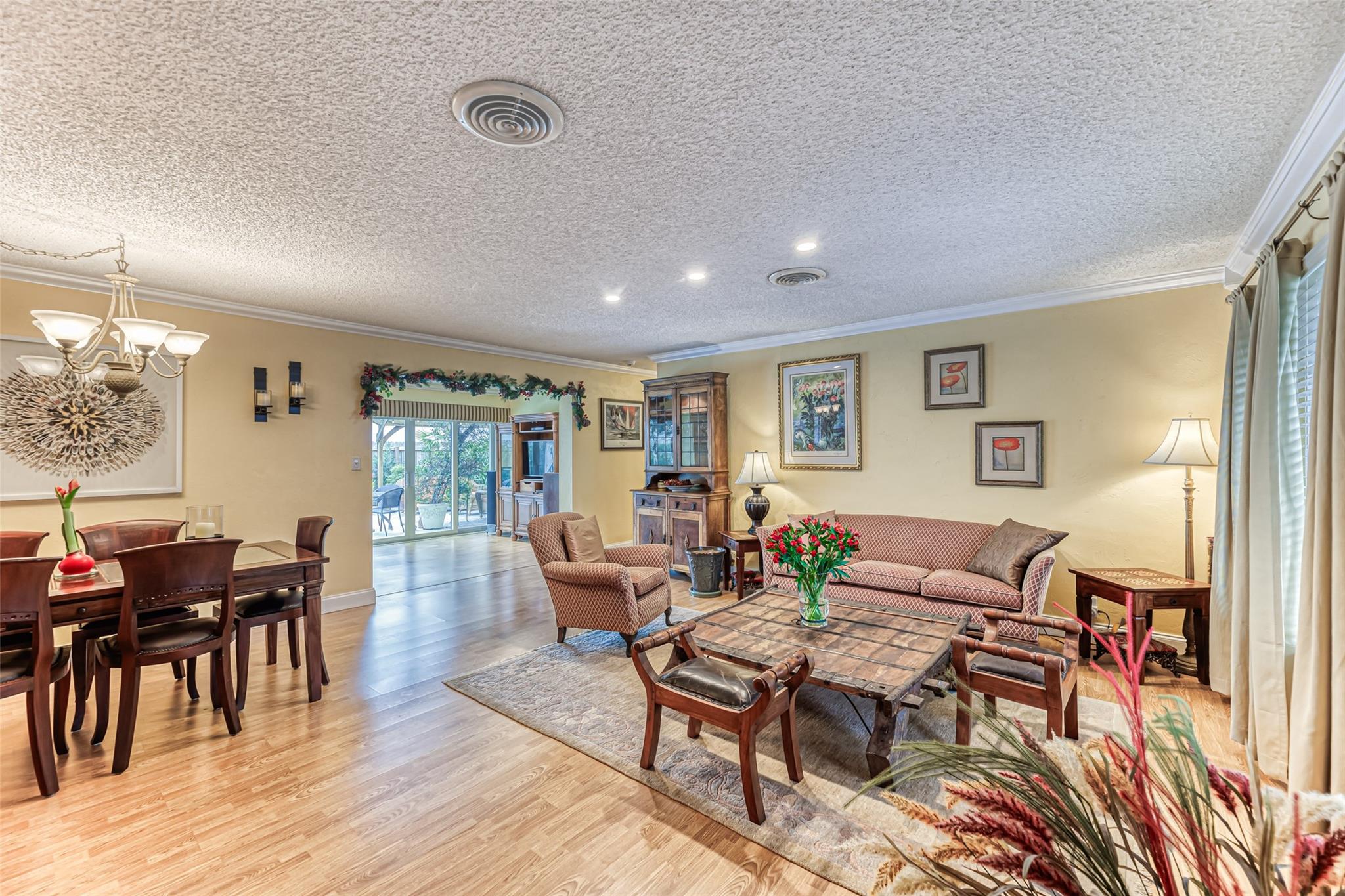 1400 SE 6th Terrace