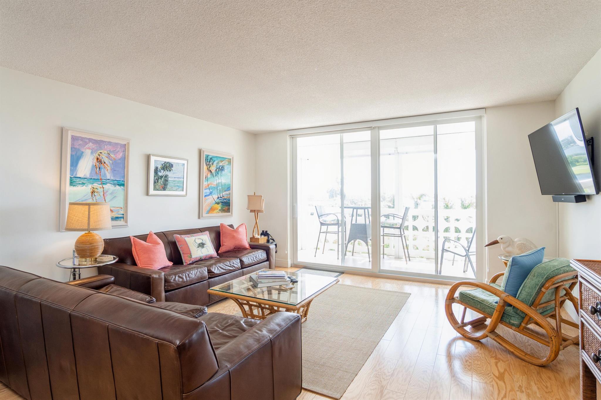 1 N Golfview Road Unit: 702