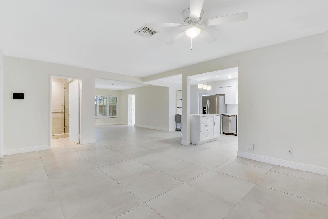 2628 NE 25th Terrace