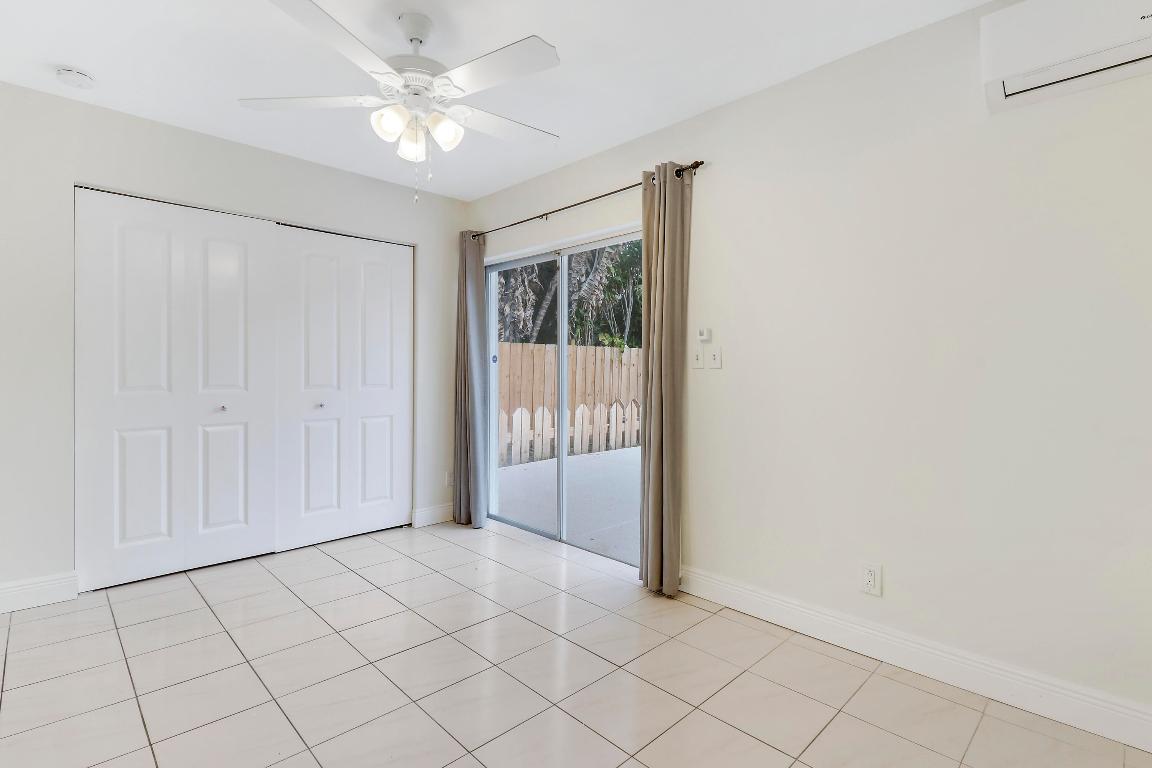 2628 NE 25th Terrace