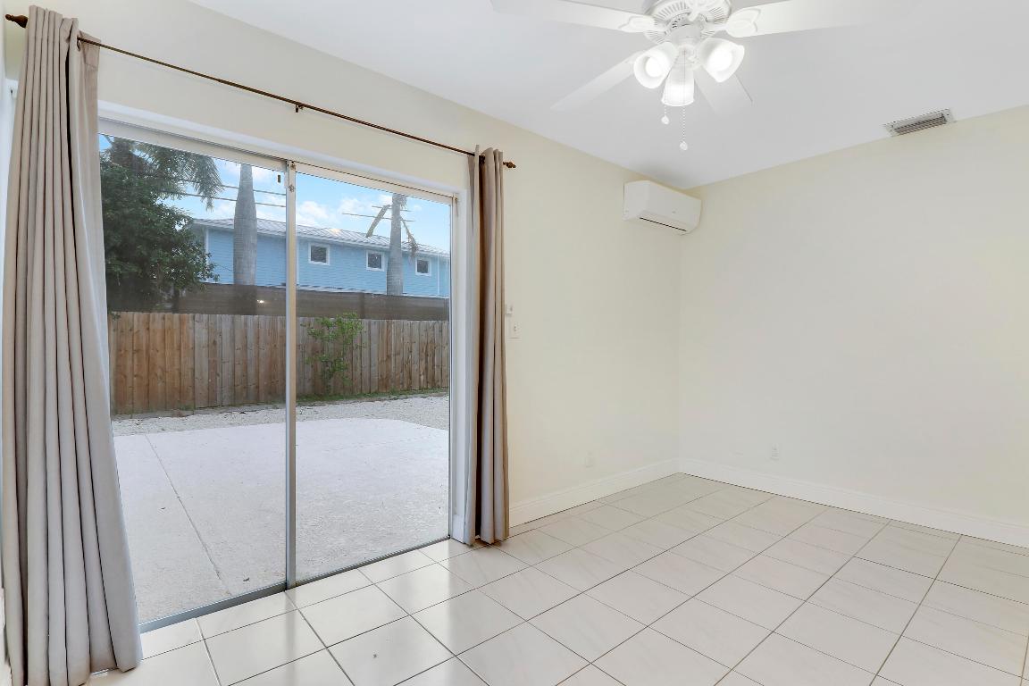 2628 NE 25th Terrace