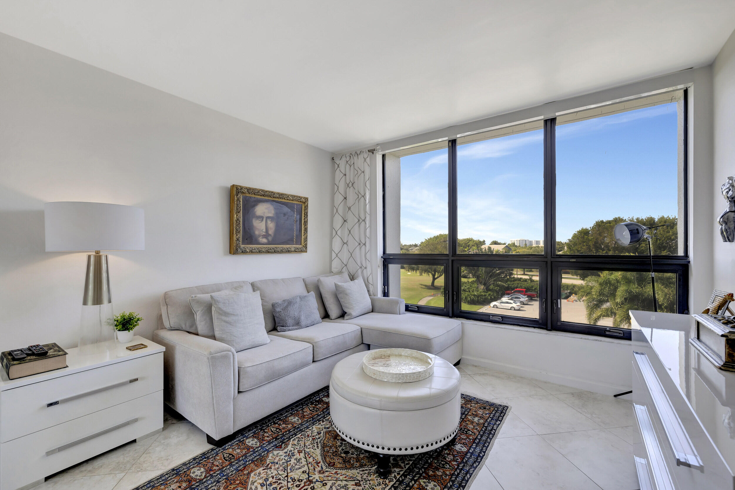 6895 Willow Wood Drive Unit: 1044