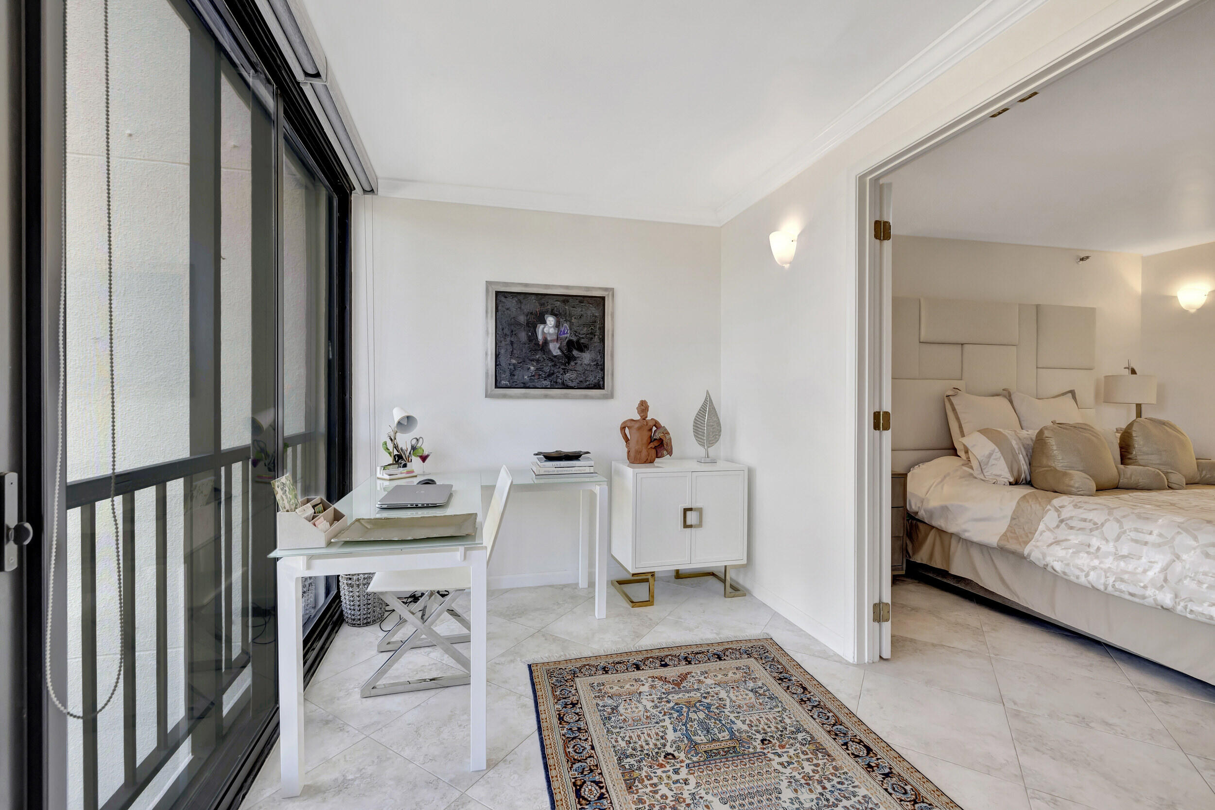 6895 Willow Wood Drive Unit: 1044