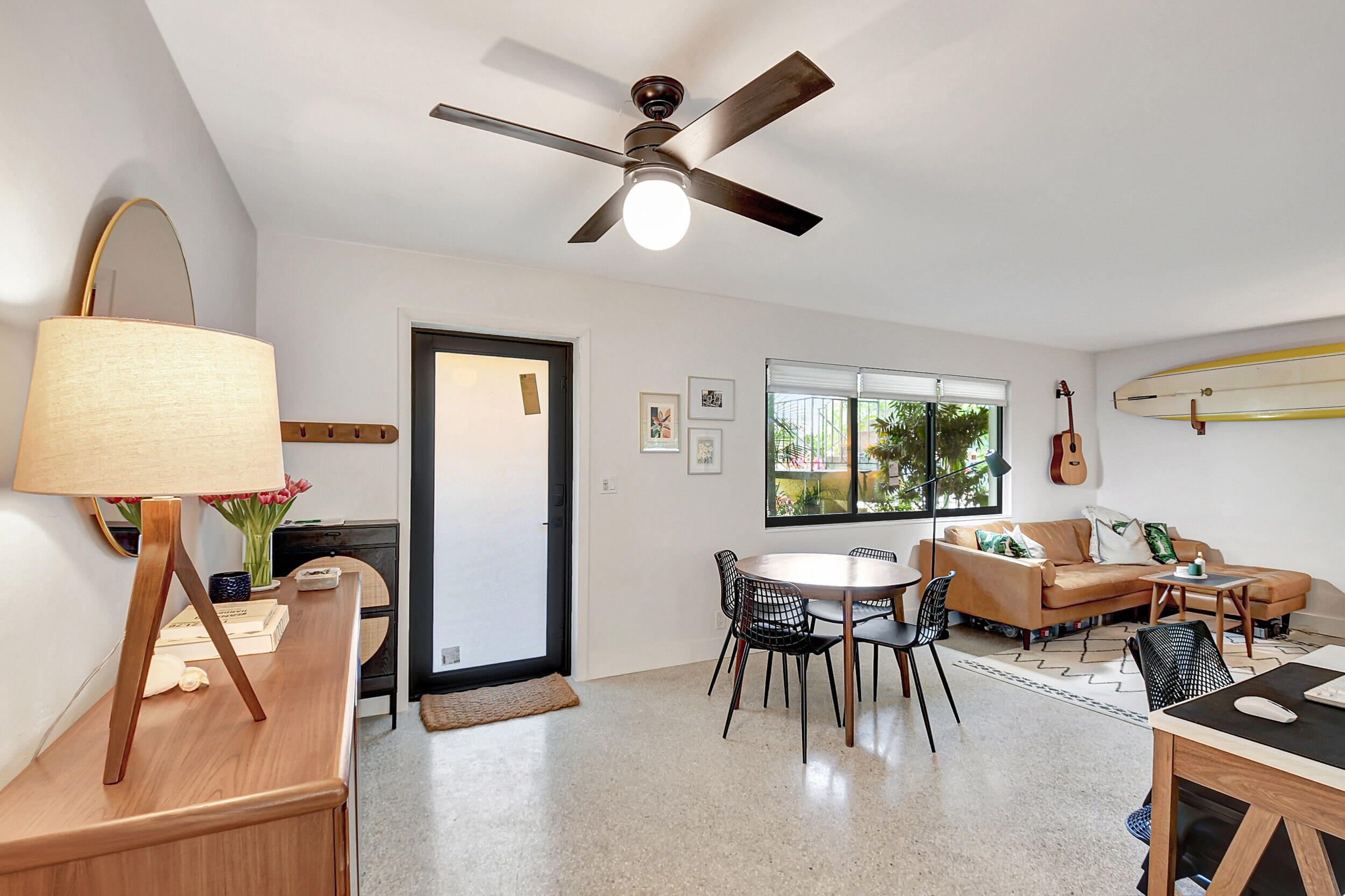 116 NE 7th Avenue 1b