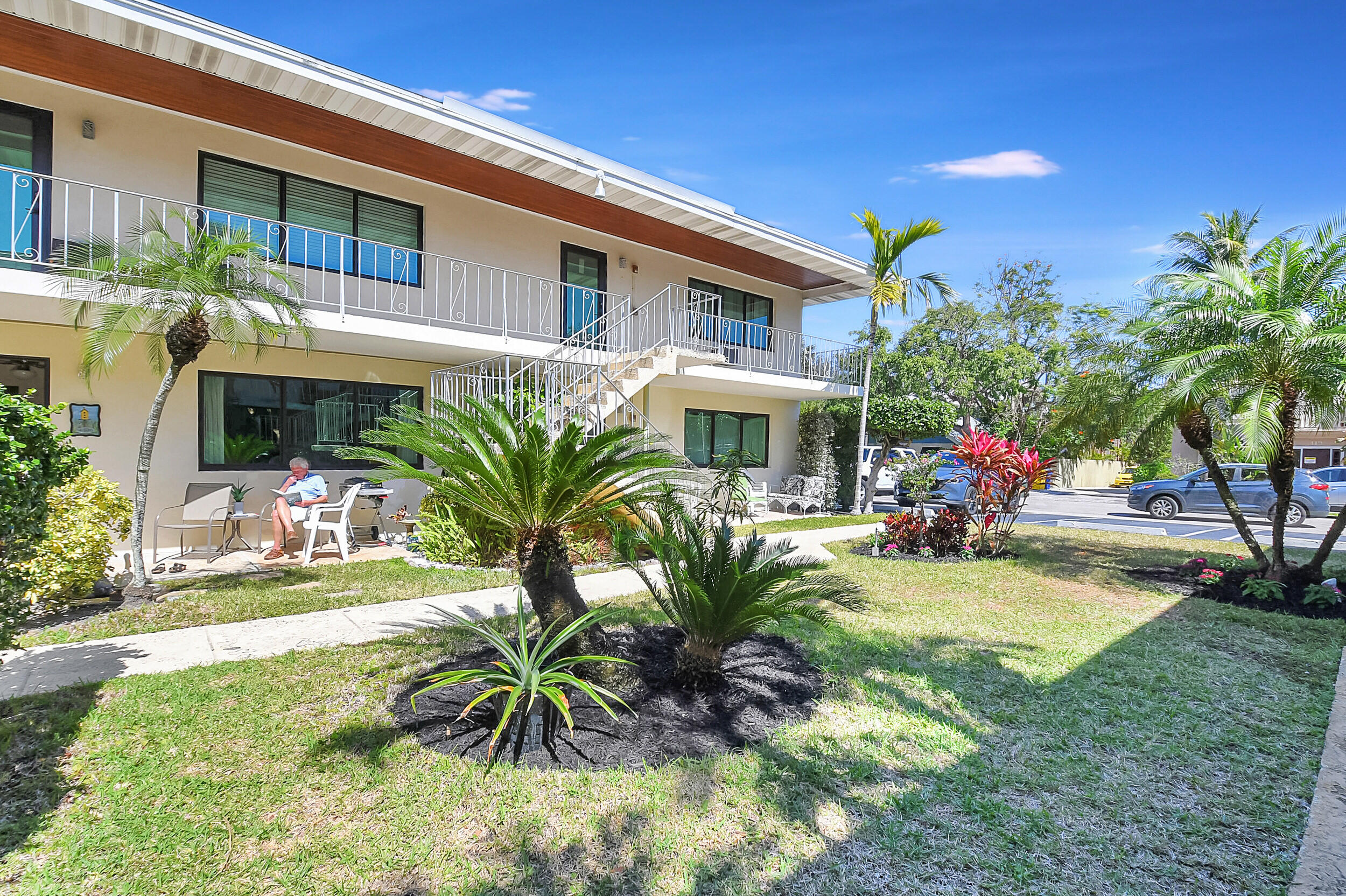 116 NE 7th Avenue 1b