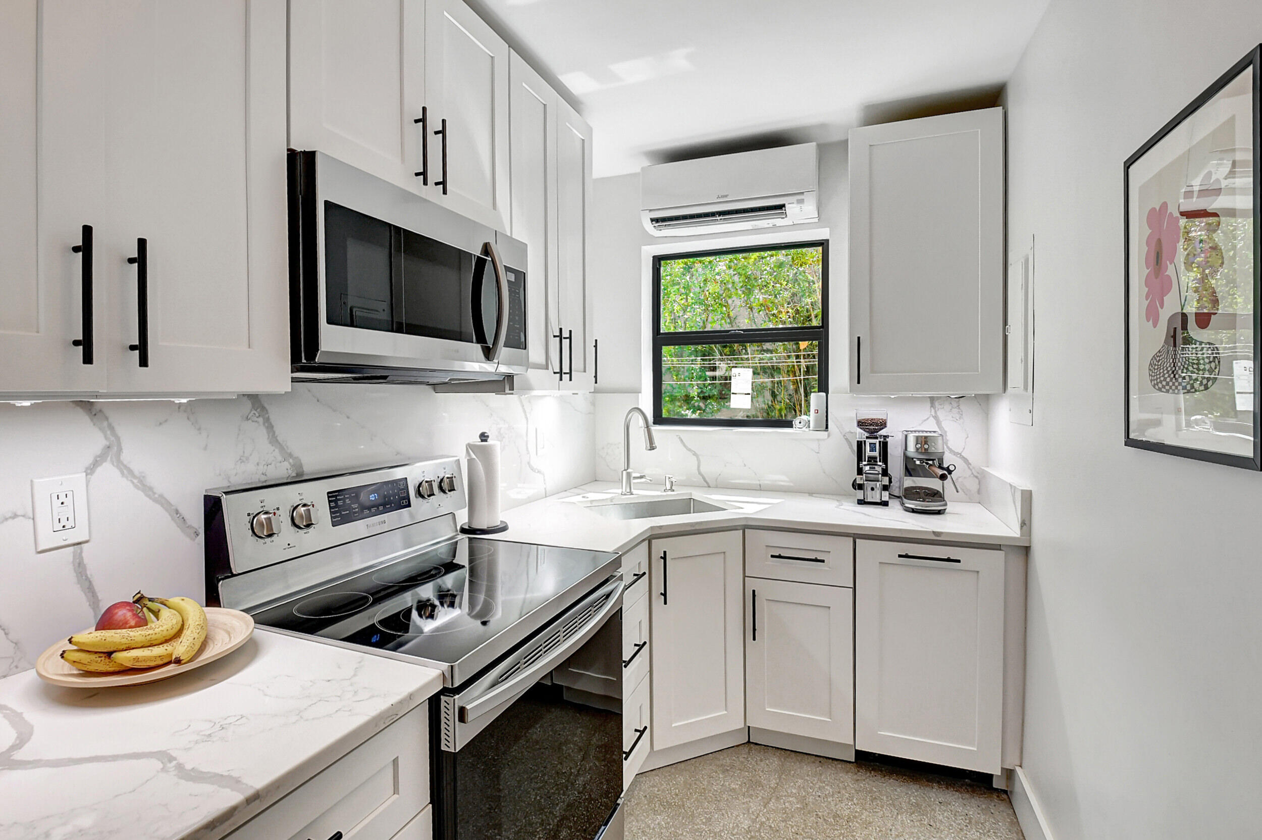 116 NE 7th Avenue 1b