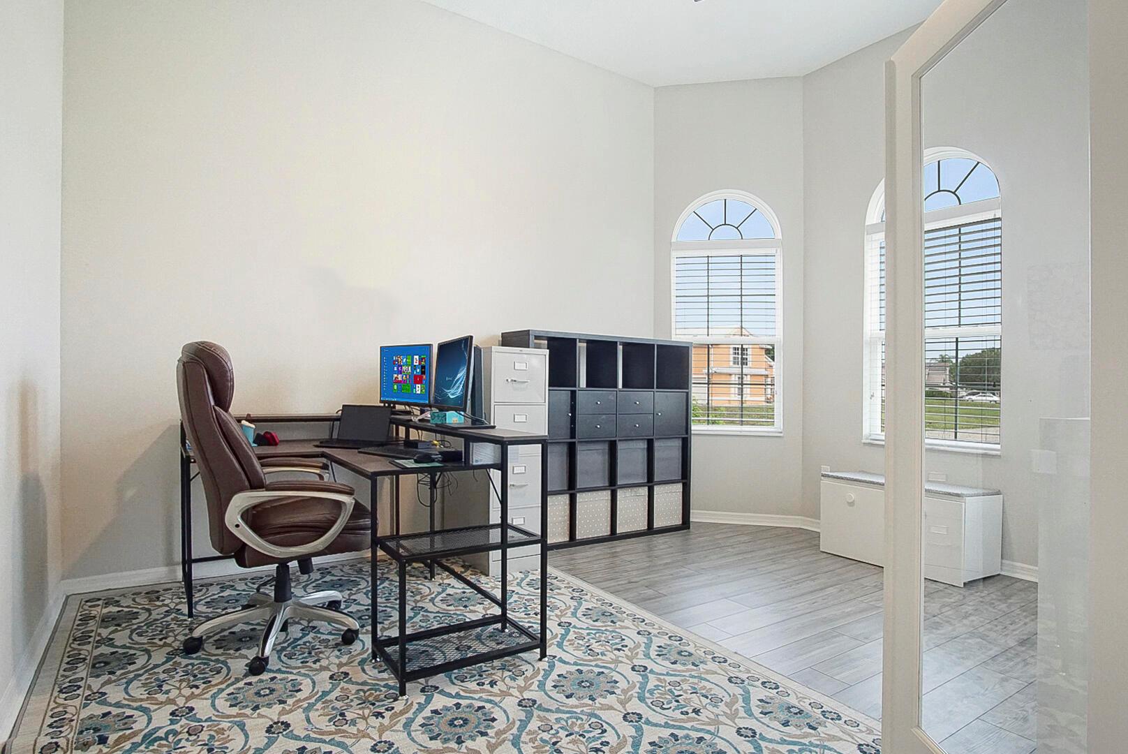 1033 SW Mccracken Avenue