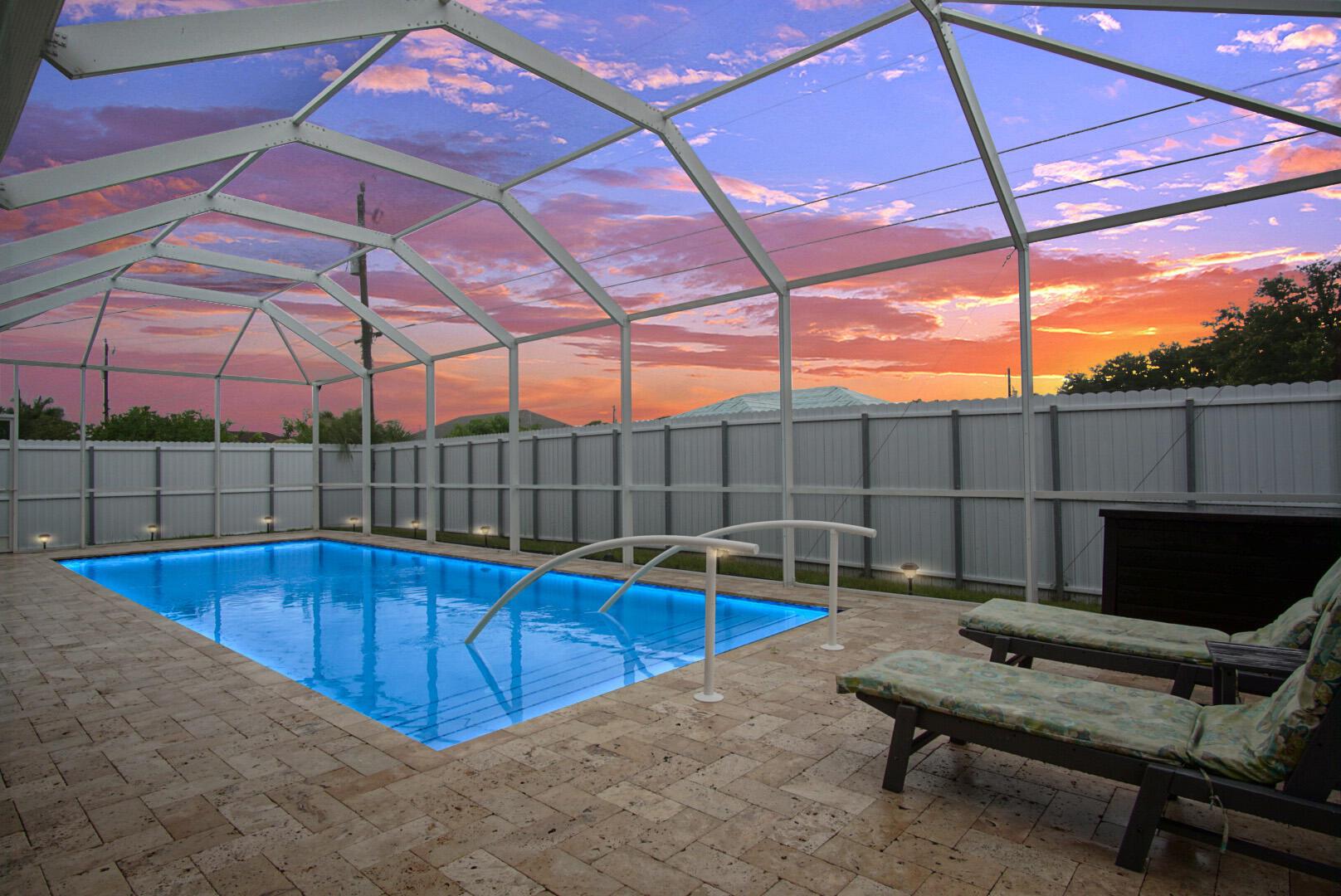 1033 SW Mccracken Avenue