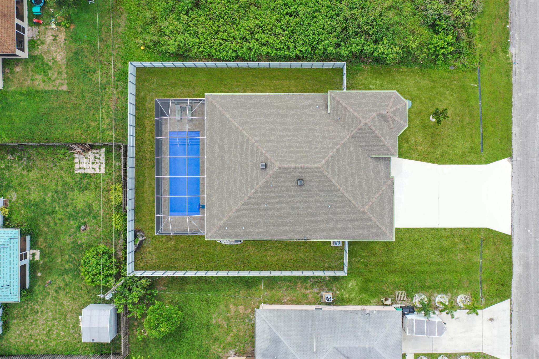 1033 SW Mccracken Avenue