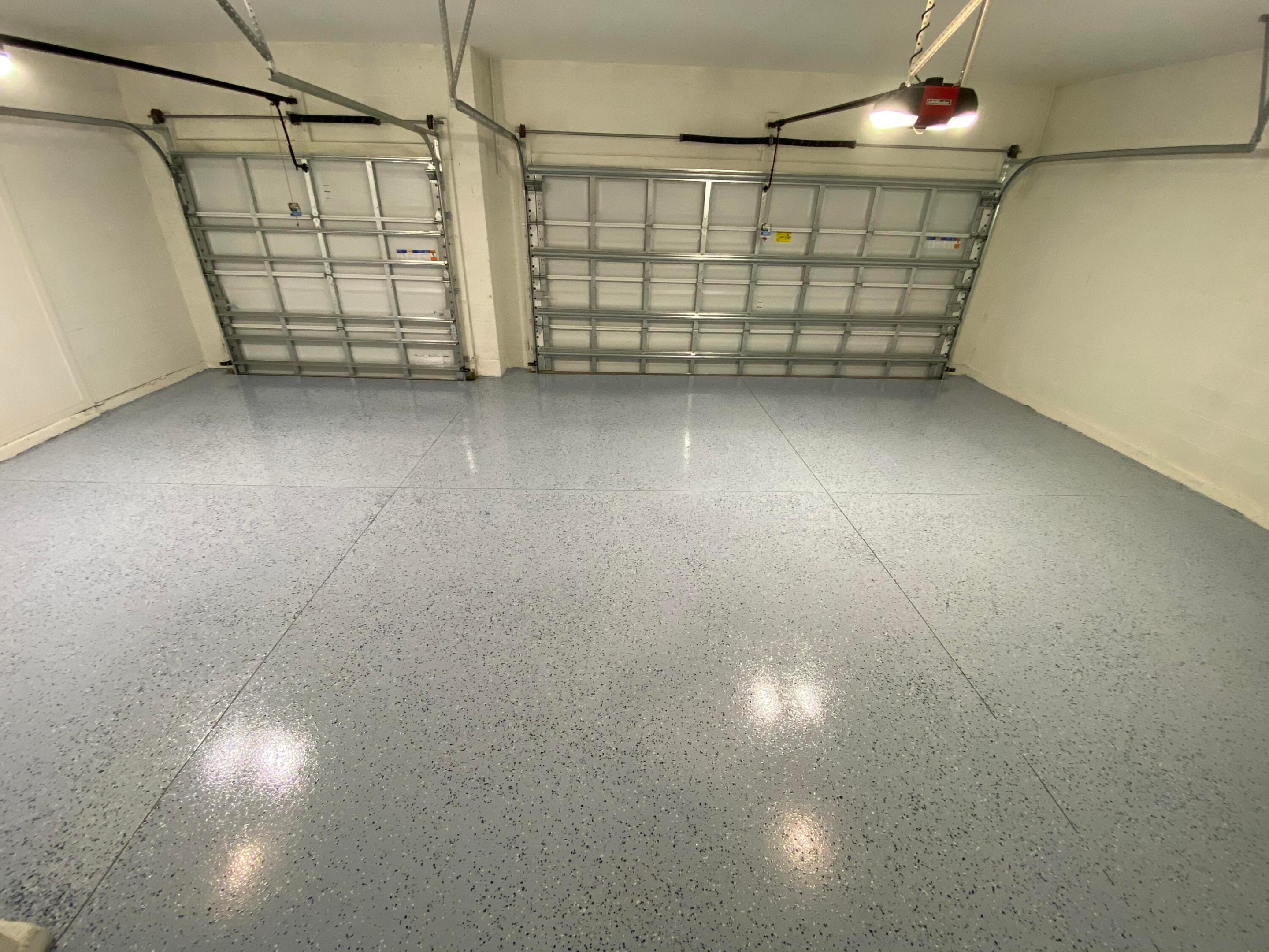 1033 SW Mccracken Avenue