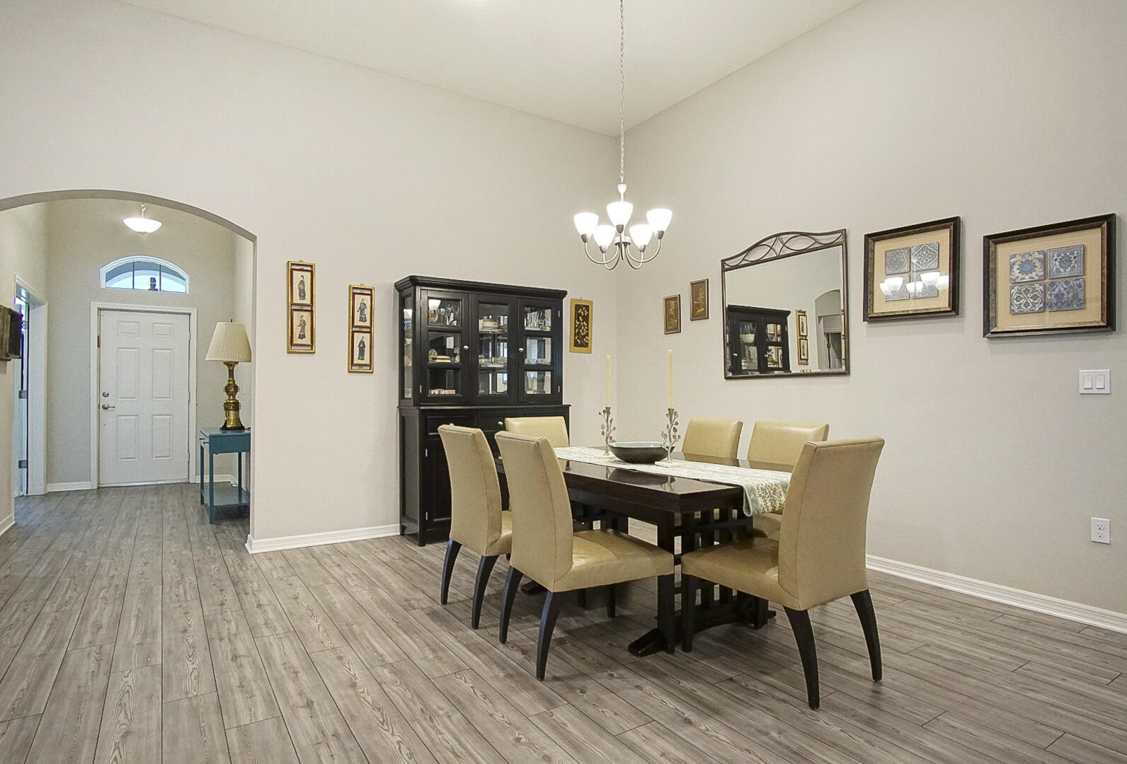 1033 SW Mccracken Avenue