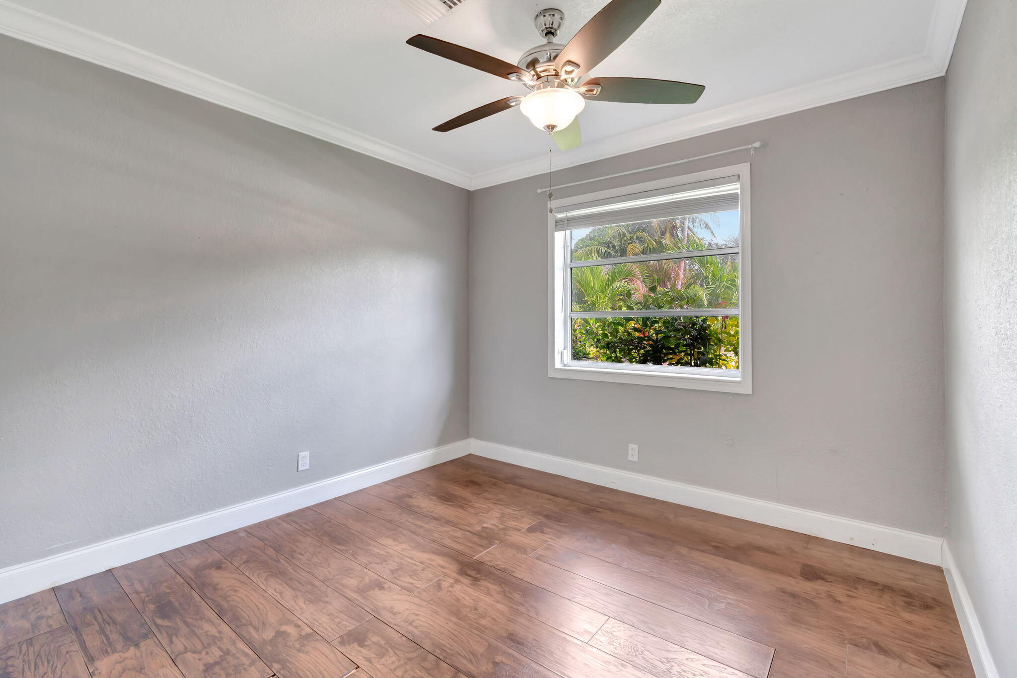 2132 SW 12th Court
