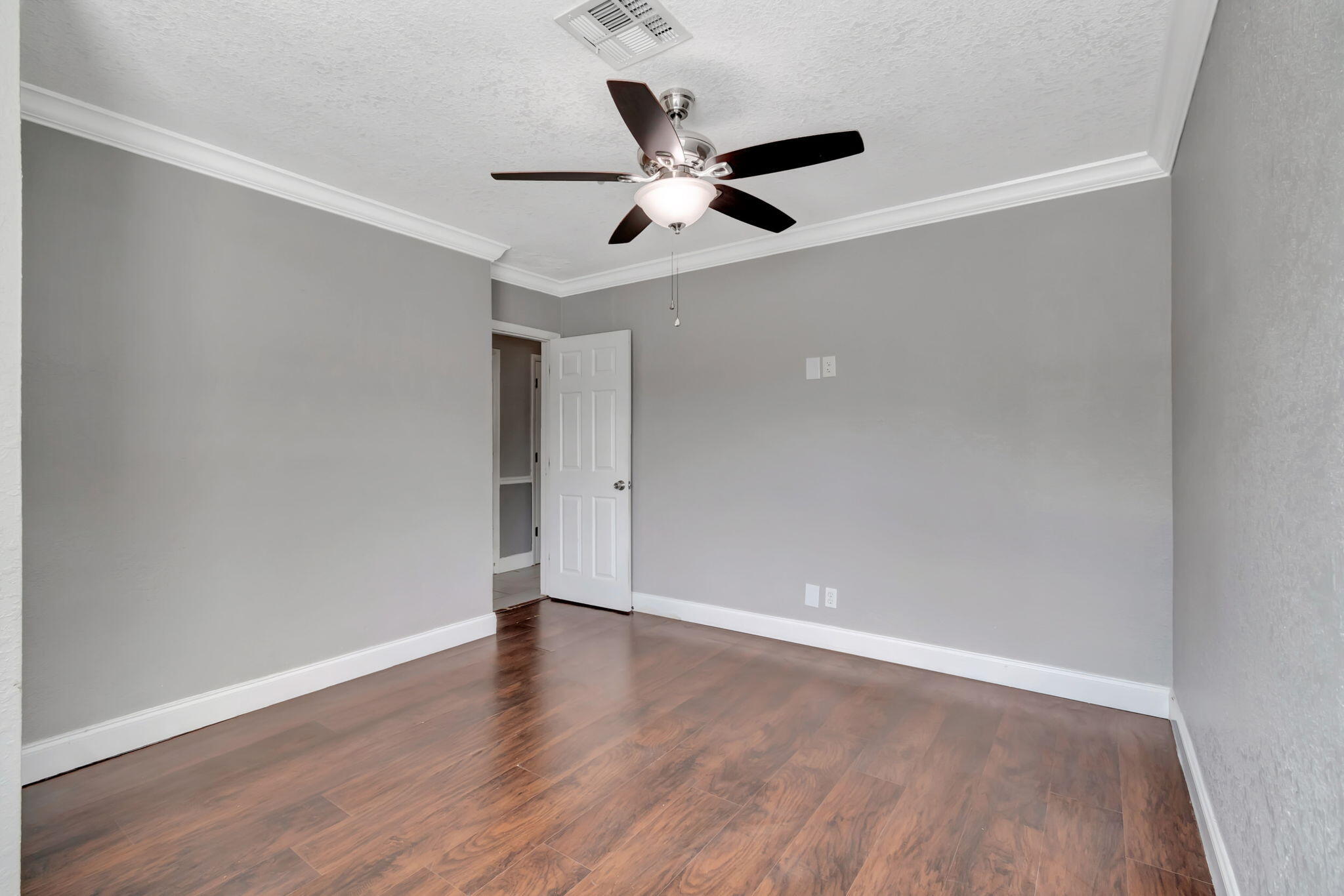 2132 SW 12th Court