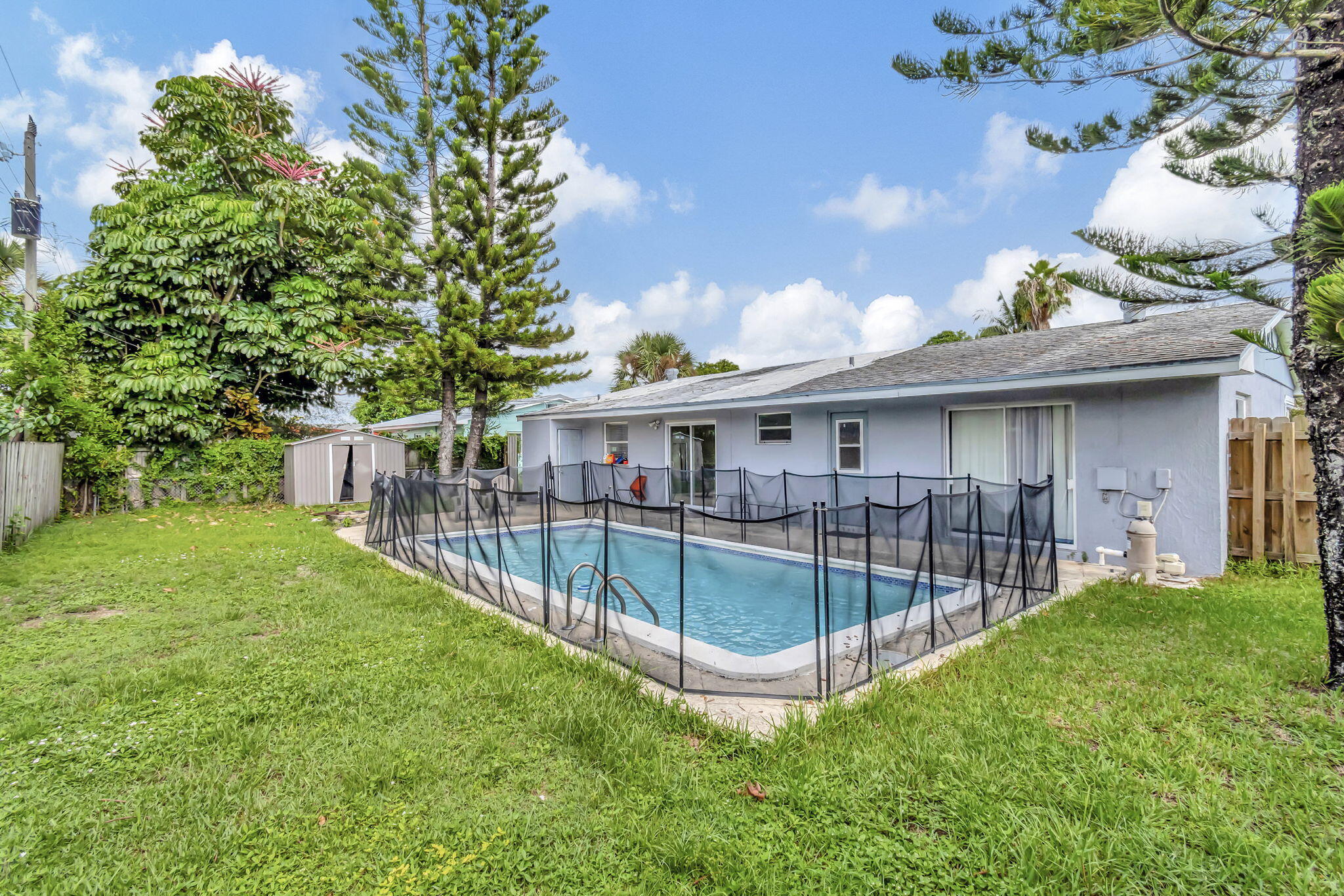 2132 SW 12th Court