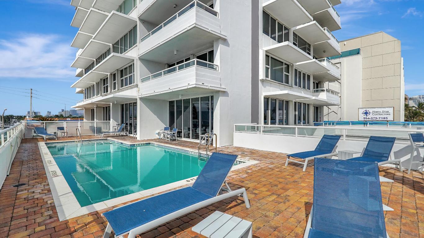 545 S Beach Boulevard 403