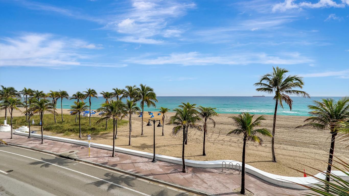 545 S Beach Boulevard 403