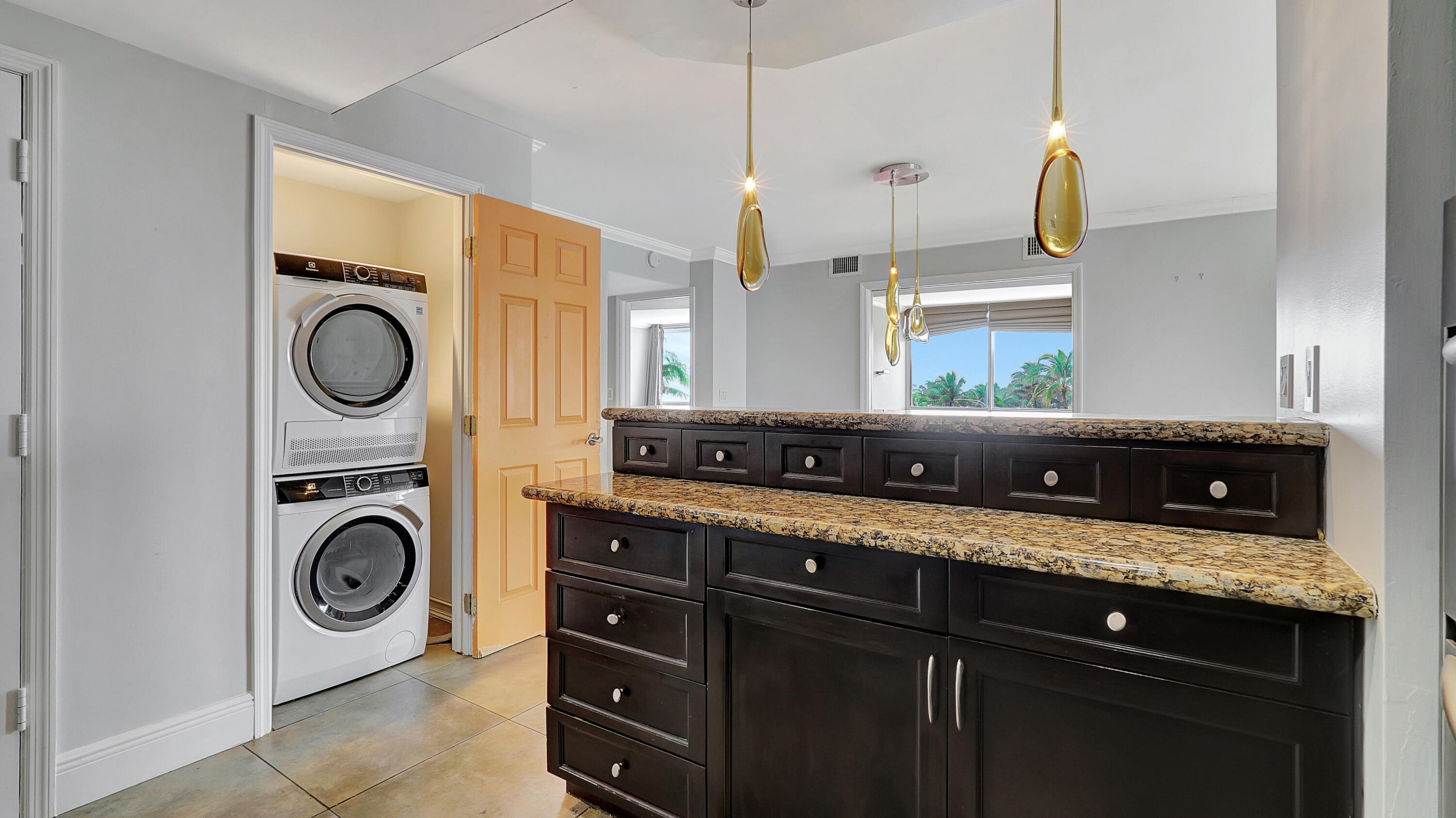 545 S Beach Boulevard 403