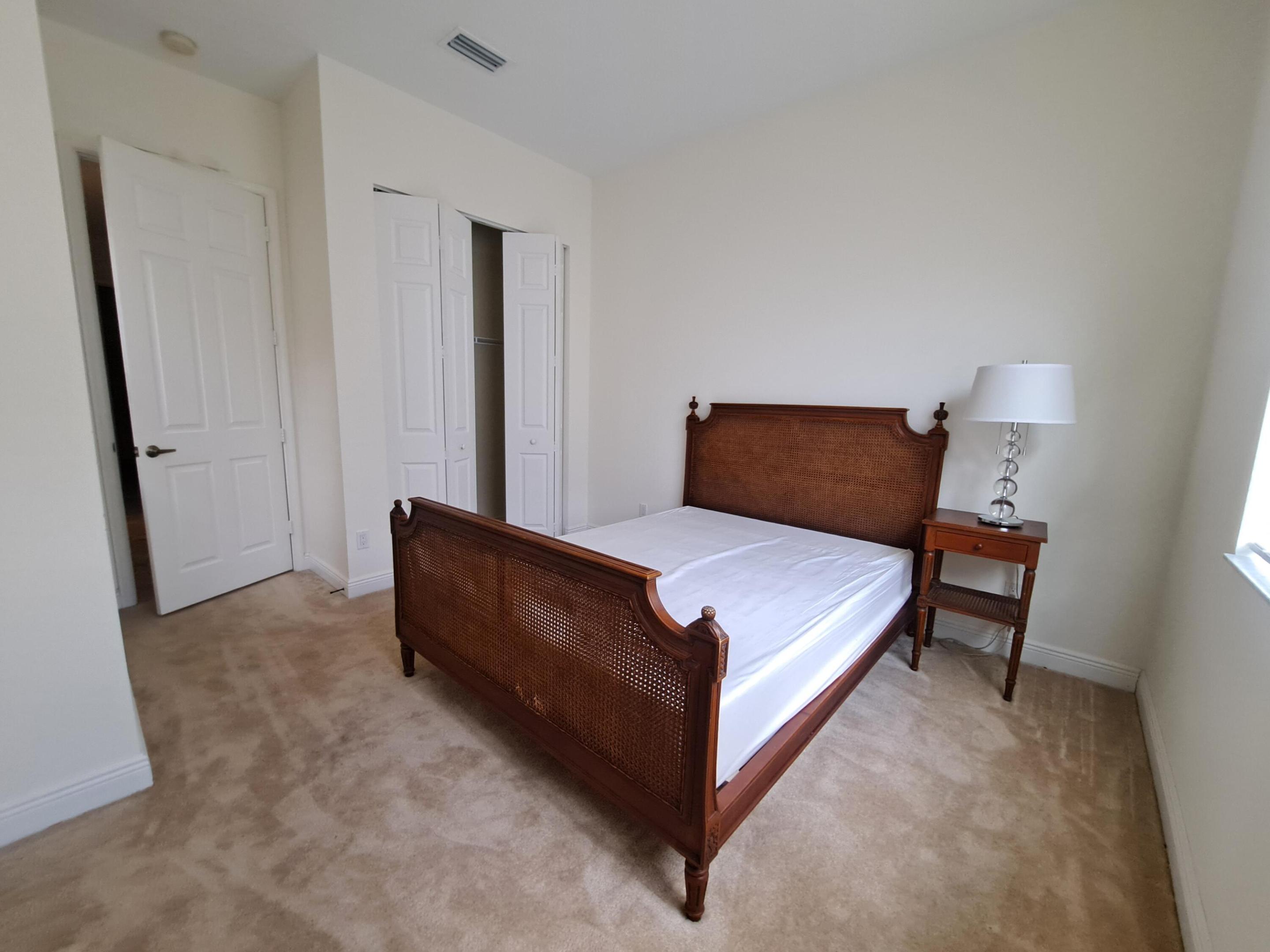 9464 Isles Cay Drive