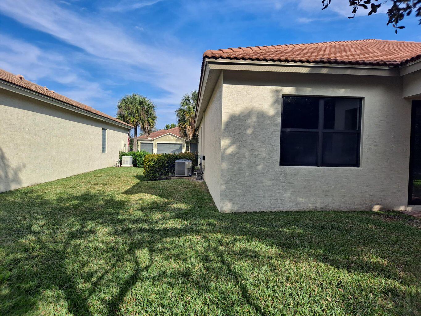 9464 Isles Cay Drive