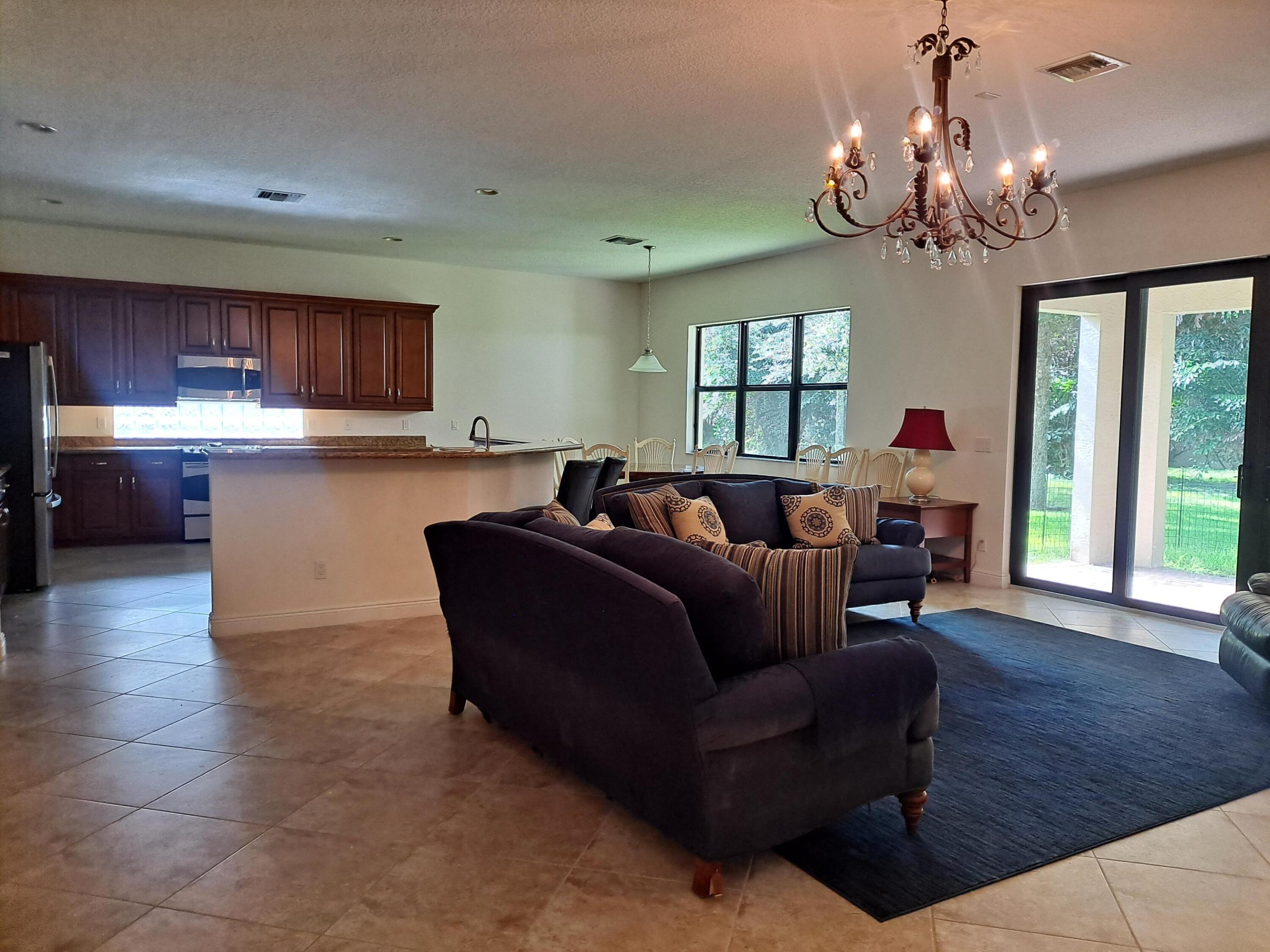 9464 Isles Cay Drive