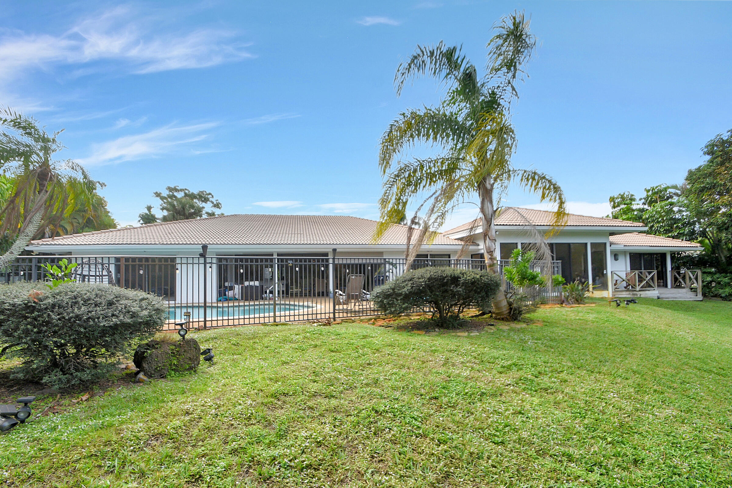 3553 Pine Lake Court