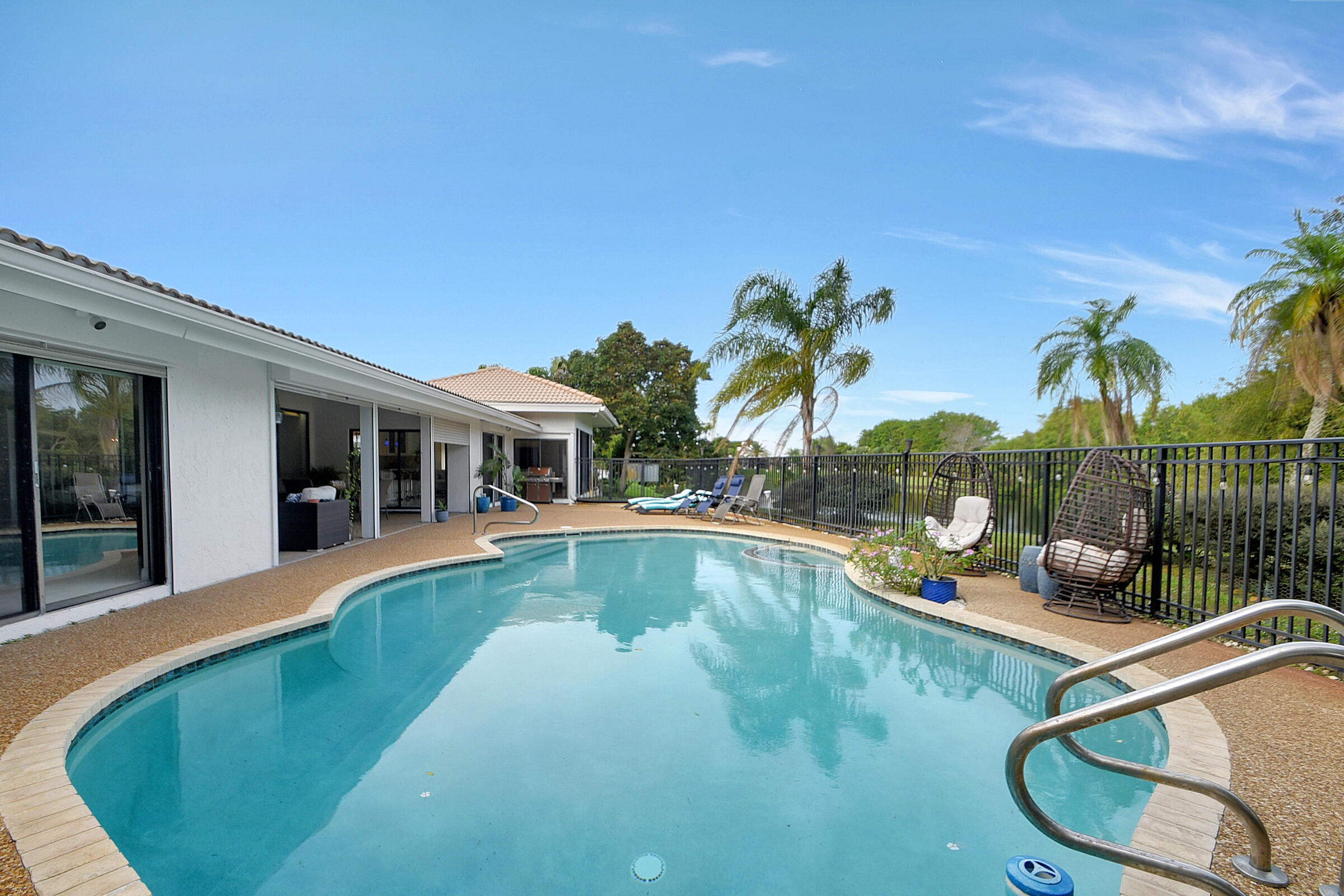 3553 Pine Lake Court