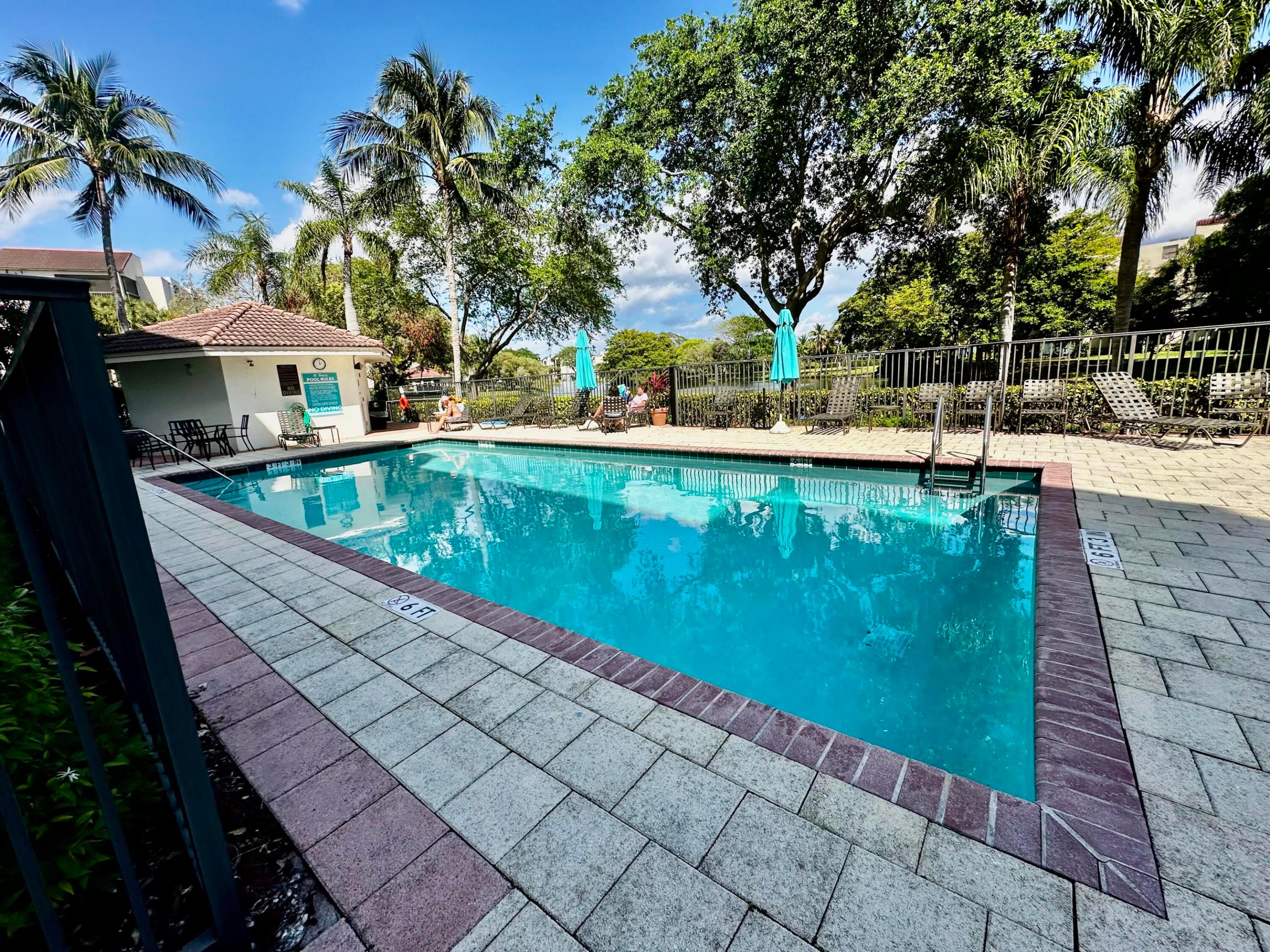 2105 Lavers Circle 106