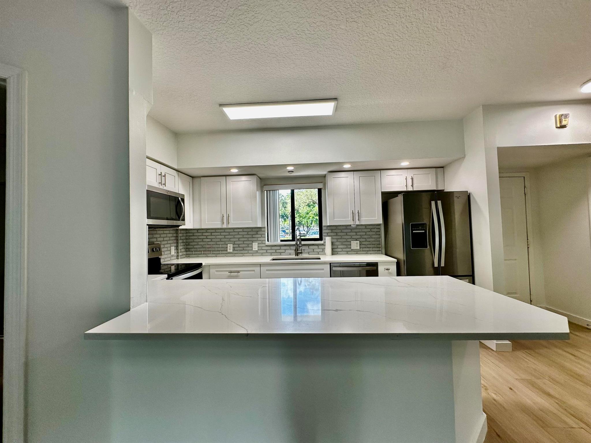 2105 Lavers Circle 106