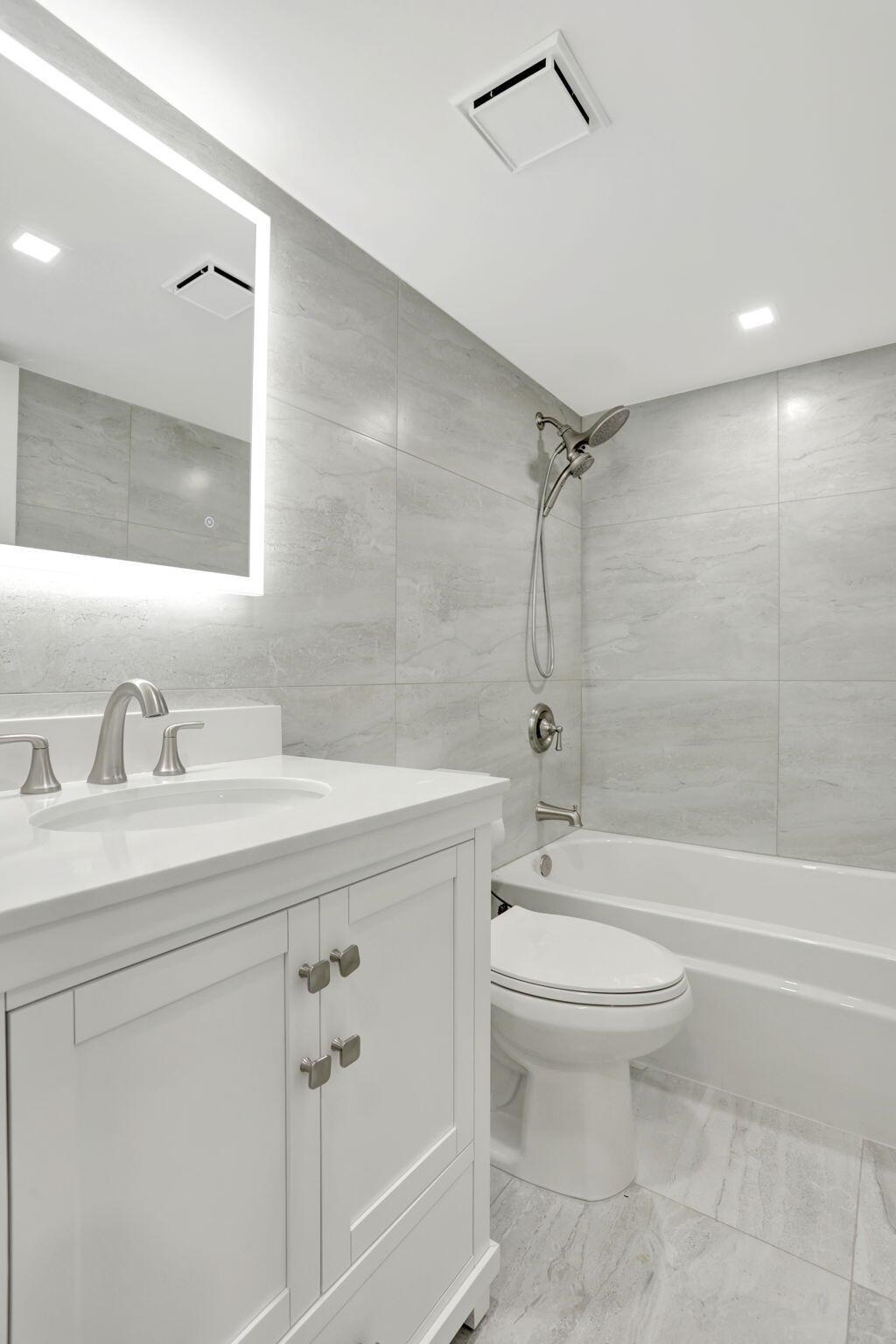 545 Trace Circle 106